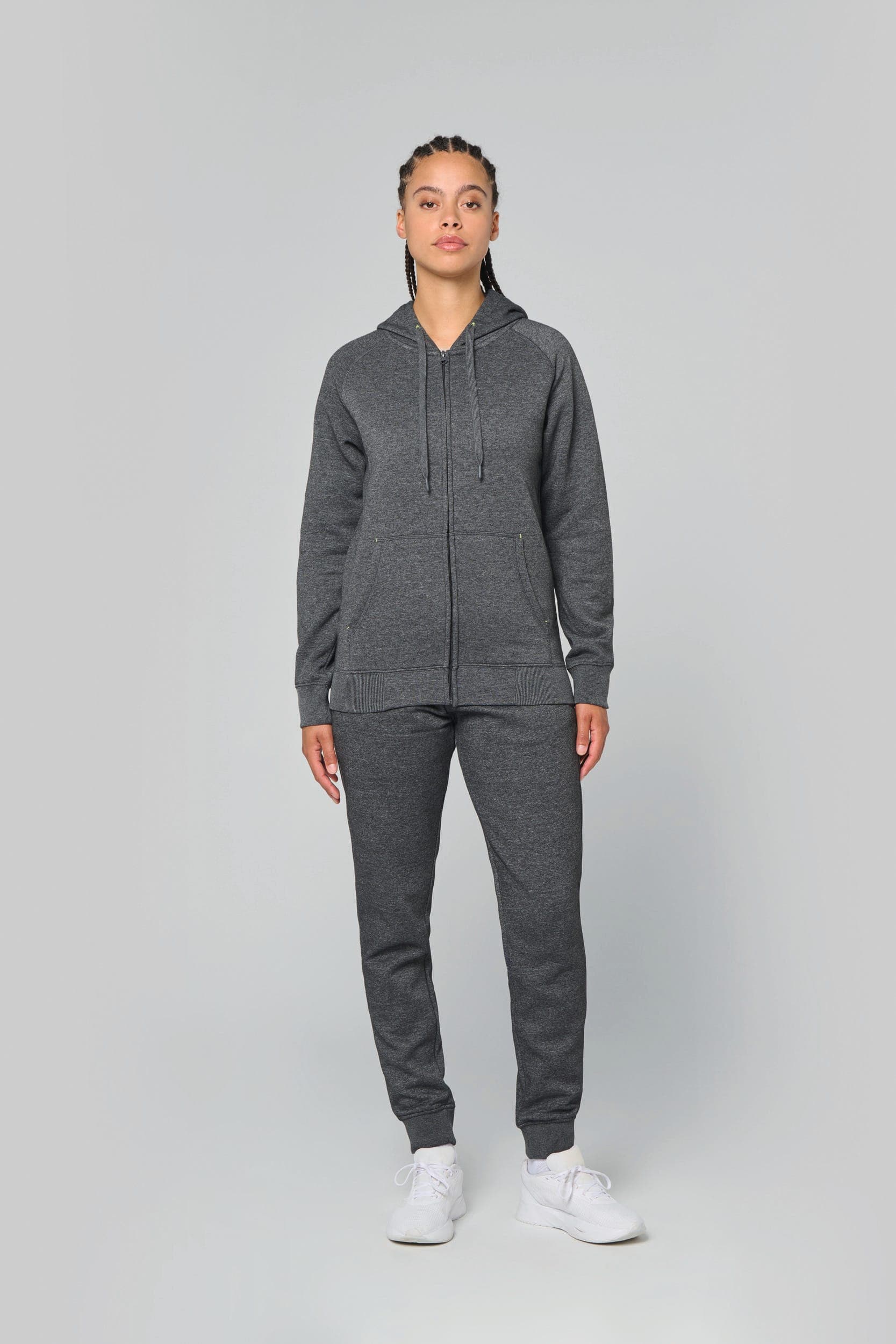 Veste zippée à capuche unisexe en situation