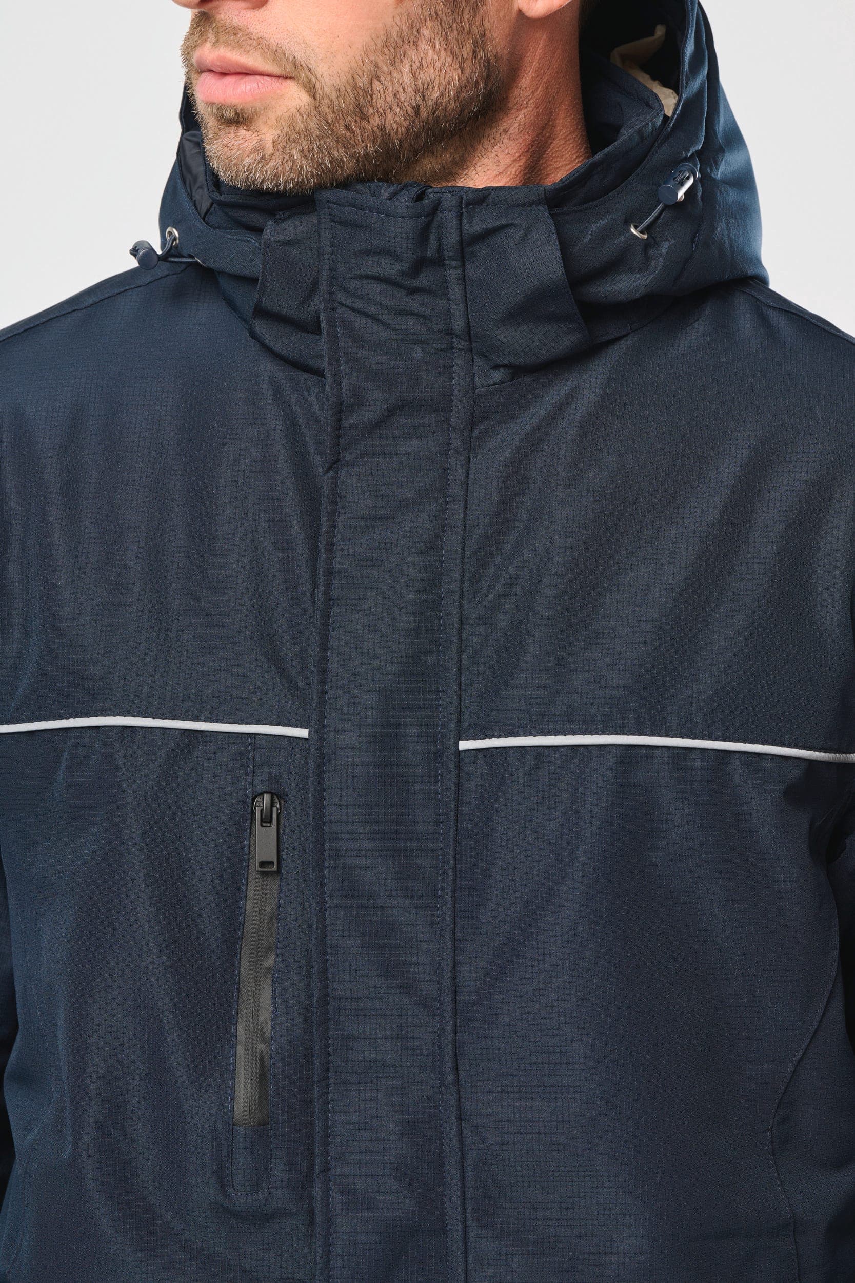 Parka performance à capuche unisexe en situation
