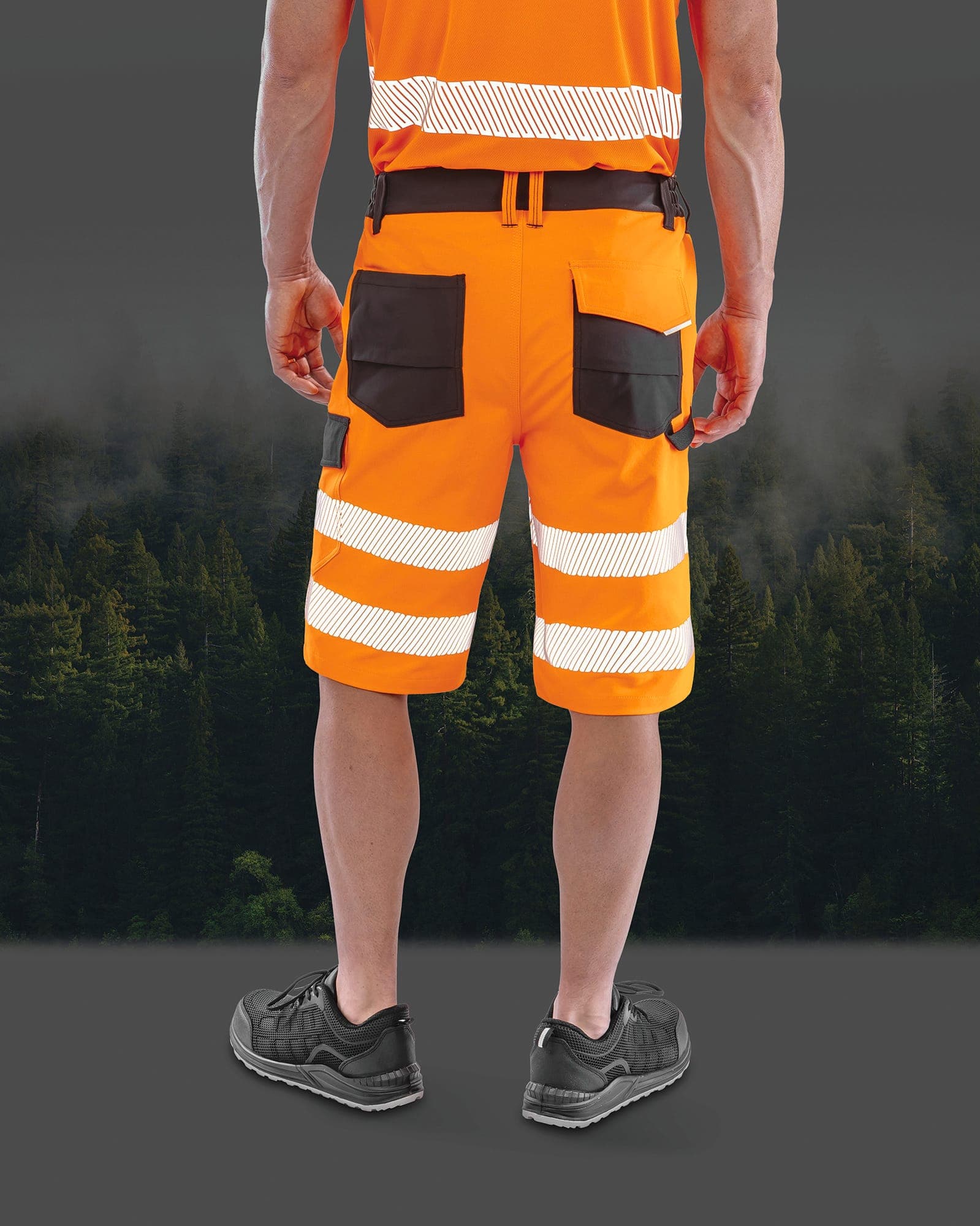 Short de sécurité stretch recyclé Safe-Guard en situation