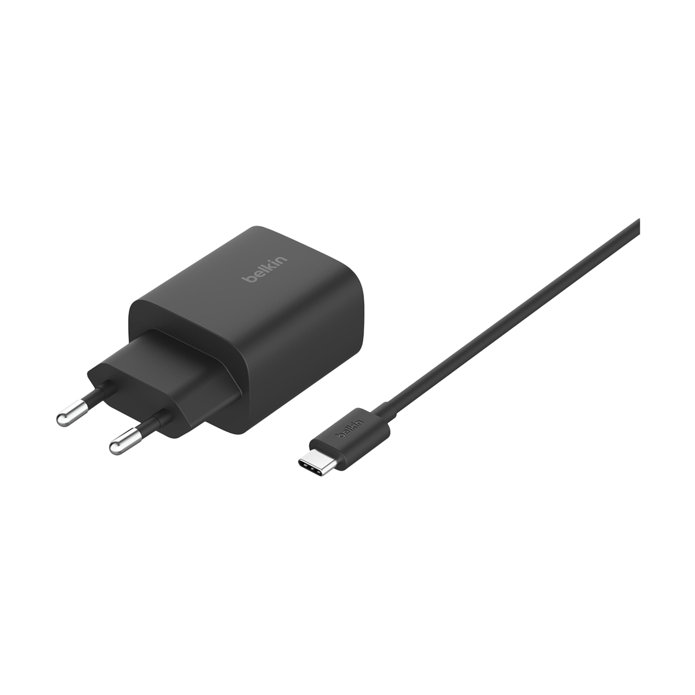 Tapis de charge Belkin Boost Charge Qi2 15W magnétique en situation