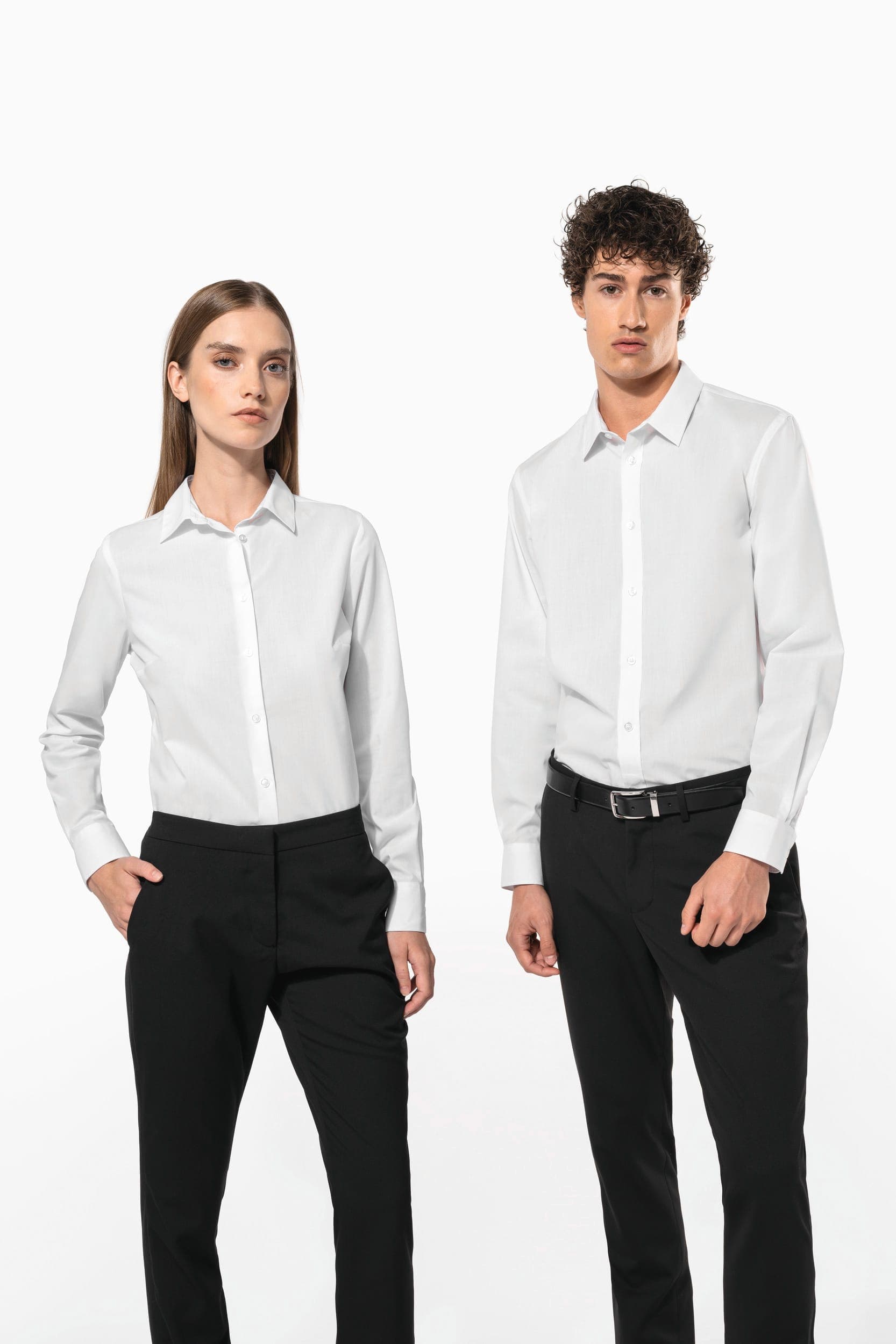 Chemise popeline polycoton sans poche entretien facile homme en situation