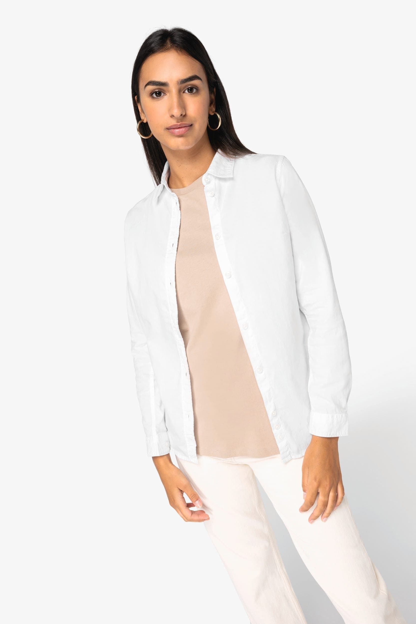 Chemise écoresponsable délavée femme en situation