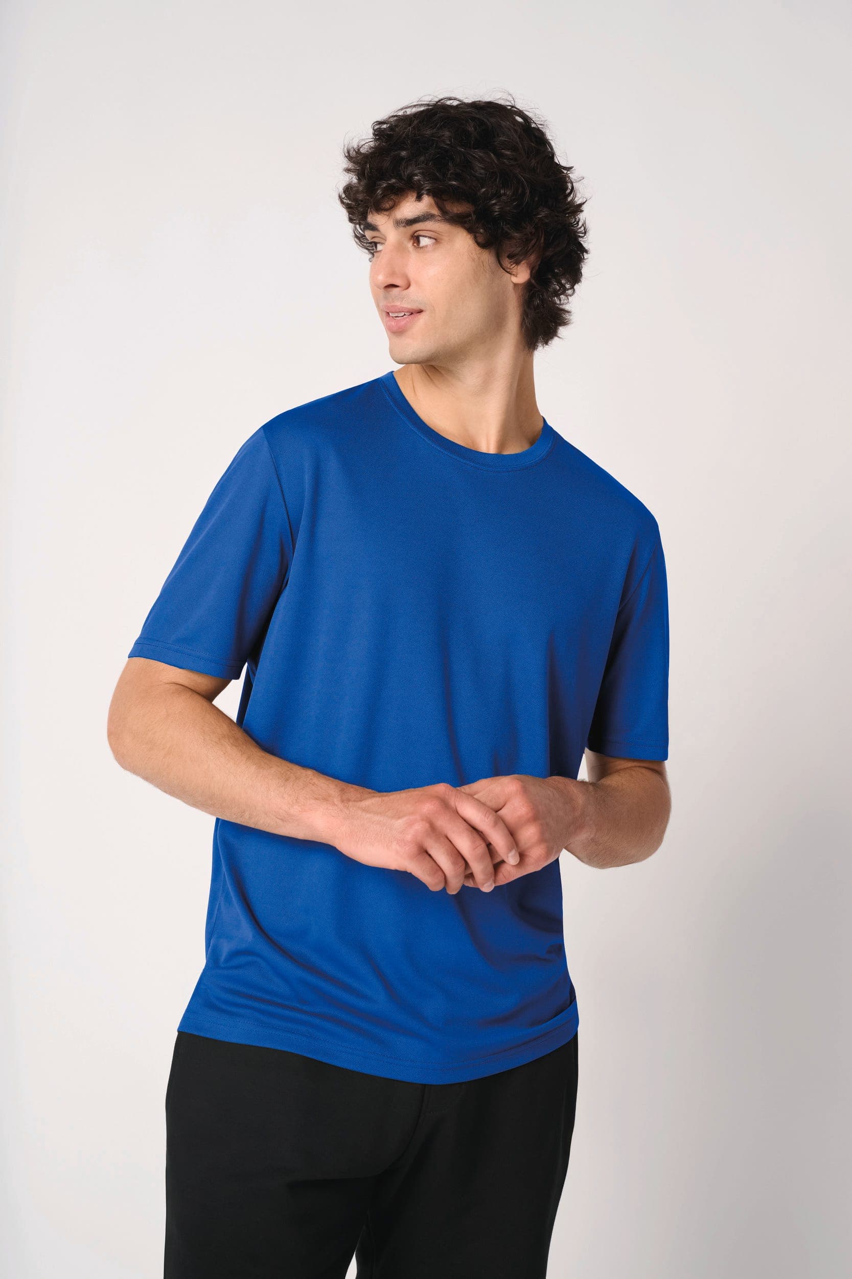 T-shirt sport homme Mercury en situation