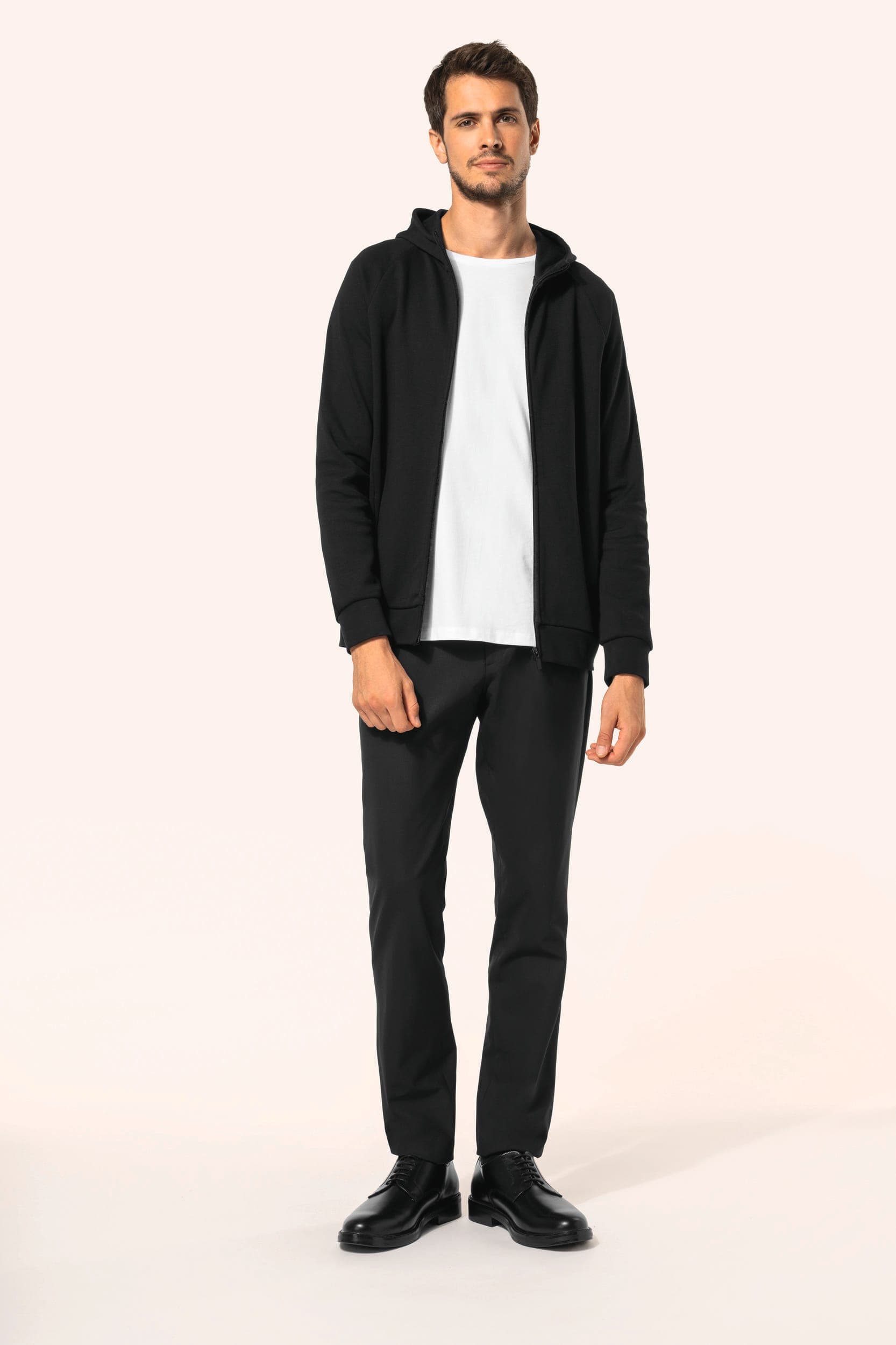 Veste zippée à capuche homme en situation