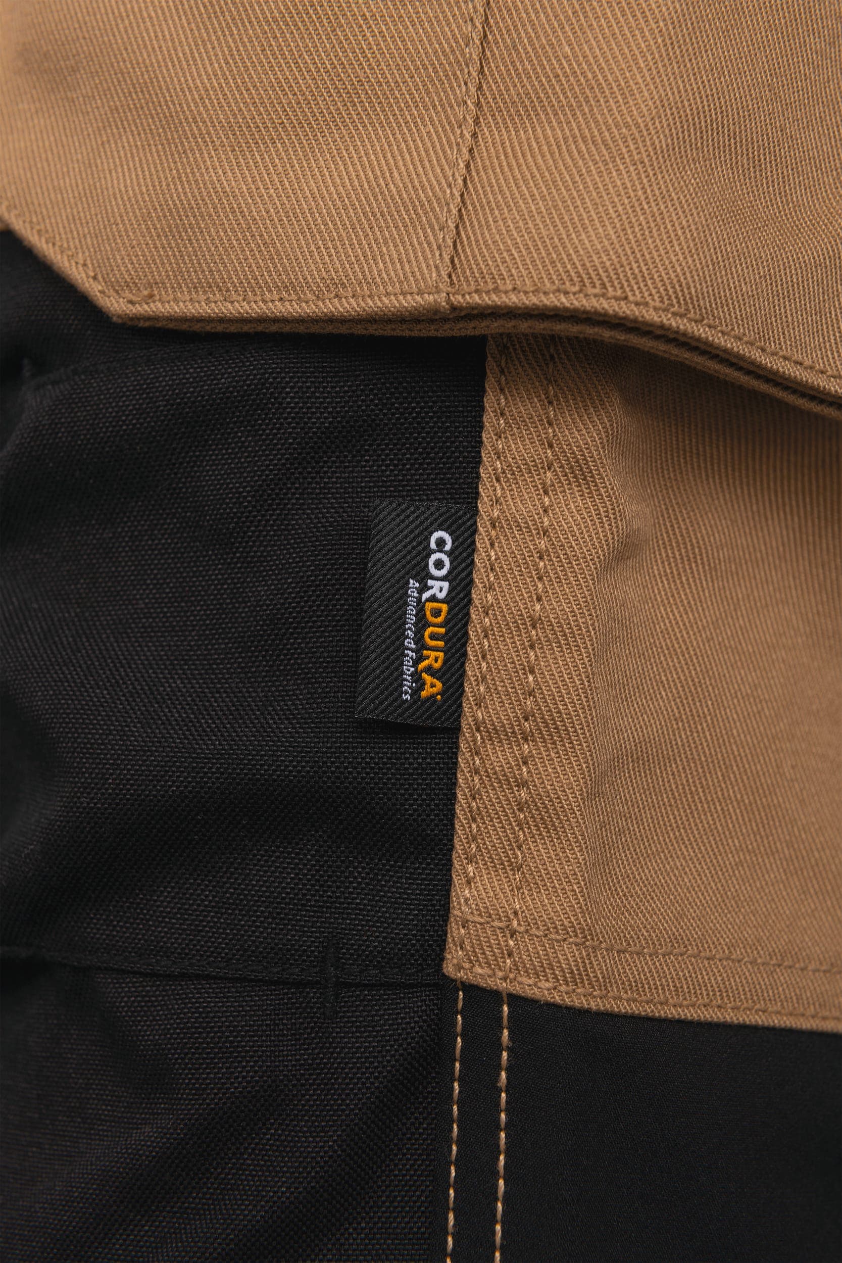 Pantalon de travail performance recyclé homme en situation