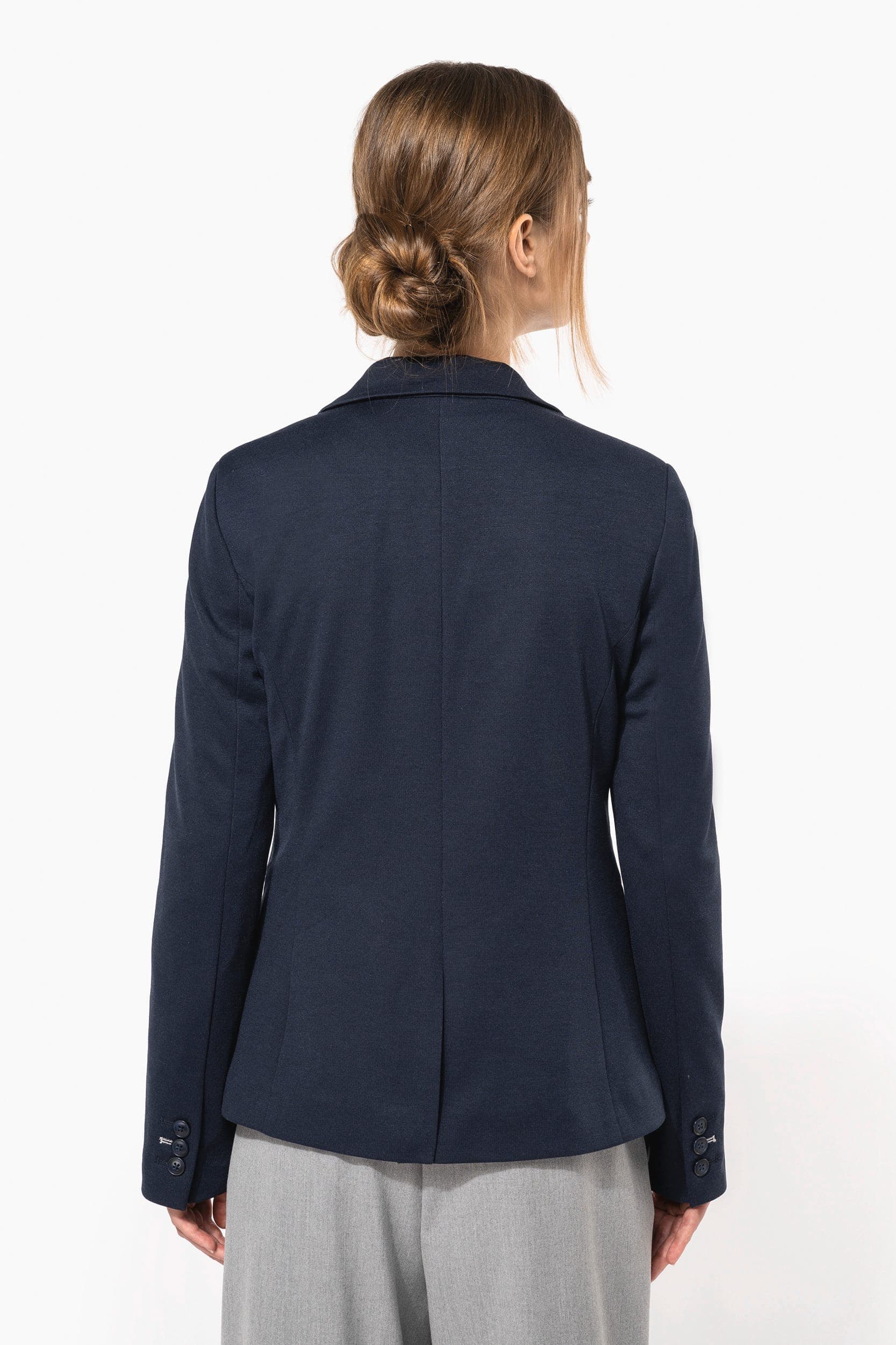 Veste maille femme en situation