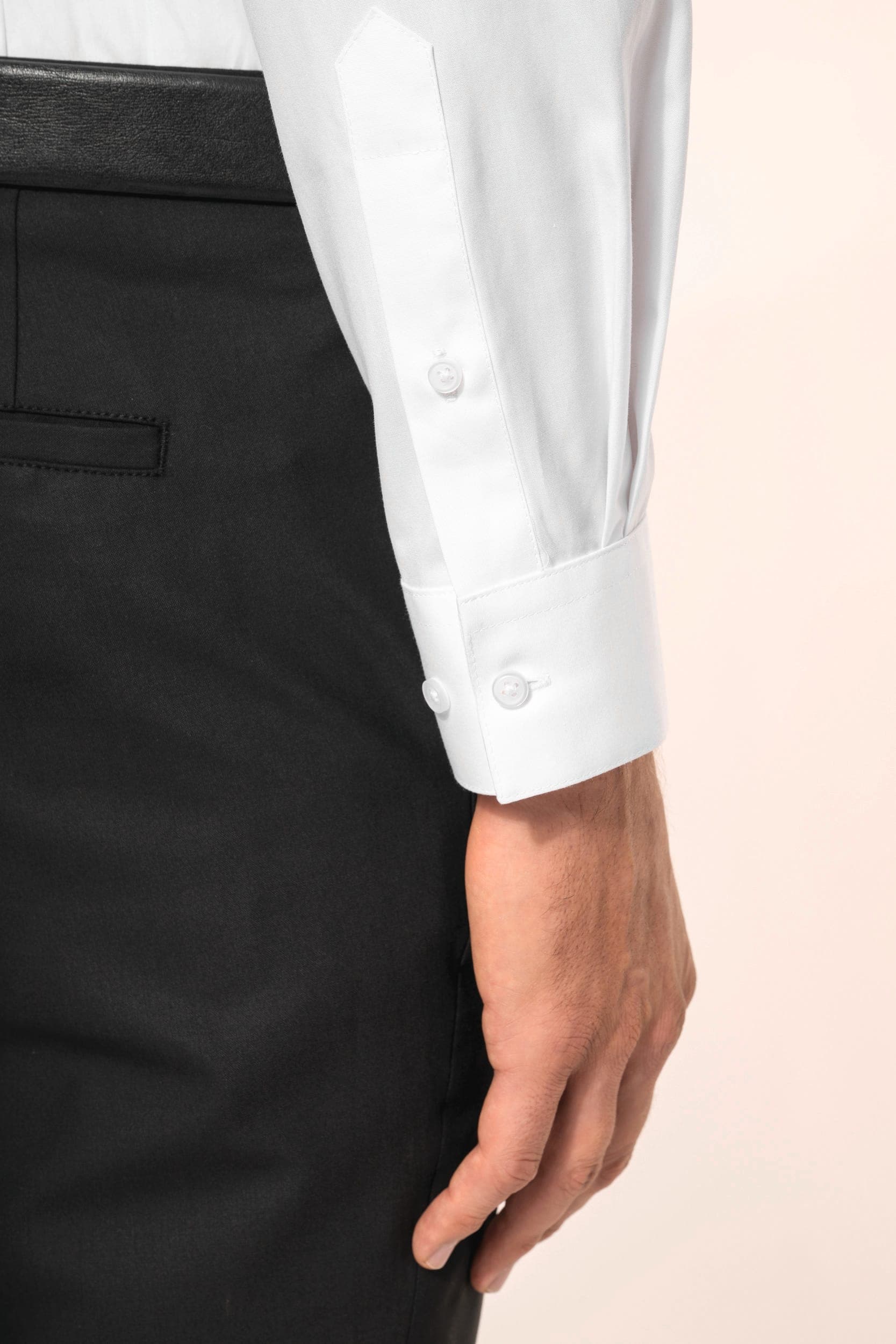 Chemise popeline en coton Supima® homme en situation