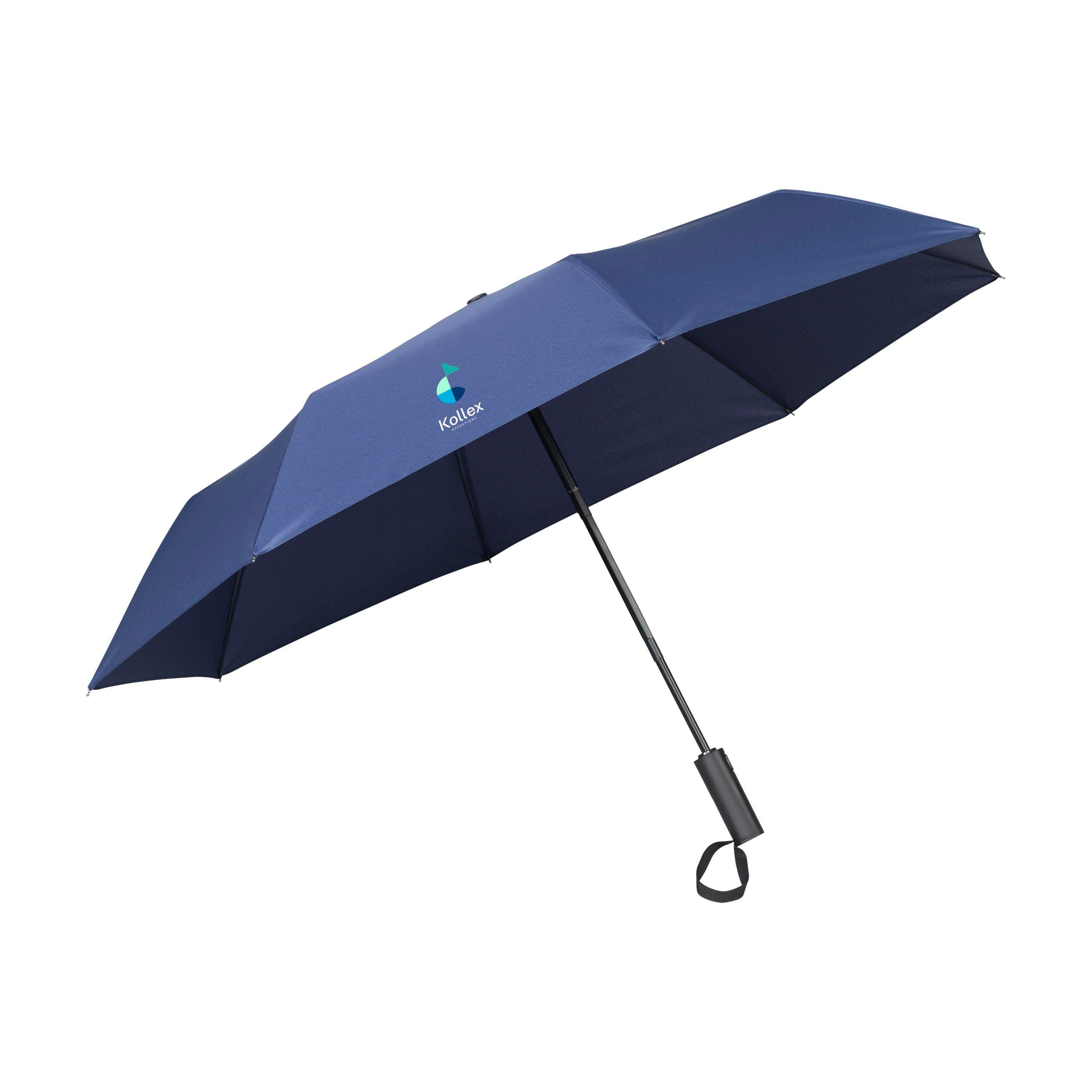 Parapluie pliable Nimbro RCS RPET 21 pouces en situation