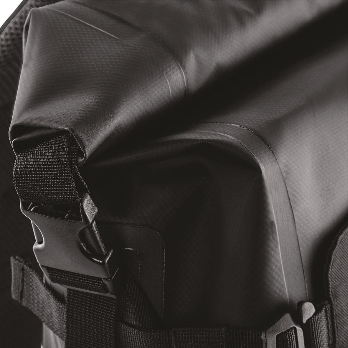 Sac à dos étanche SLX® 25l en situation