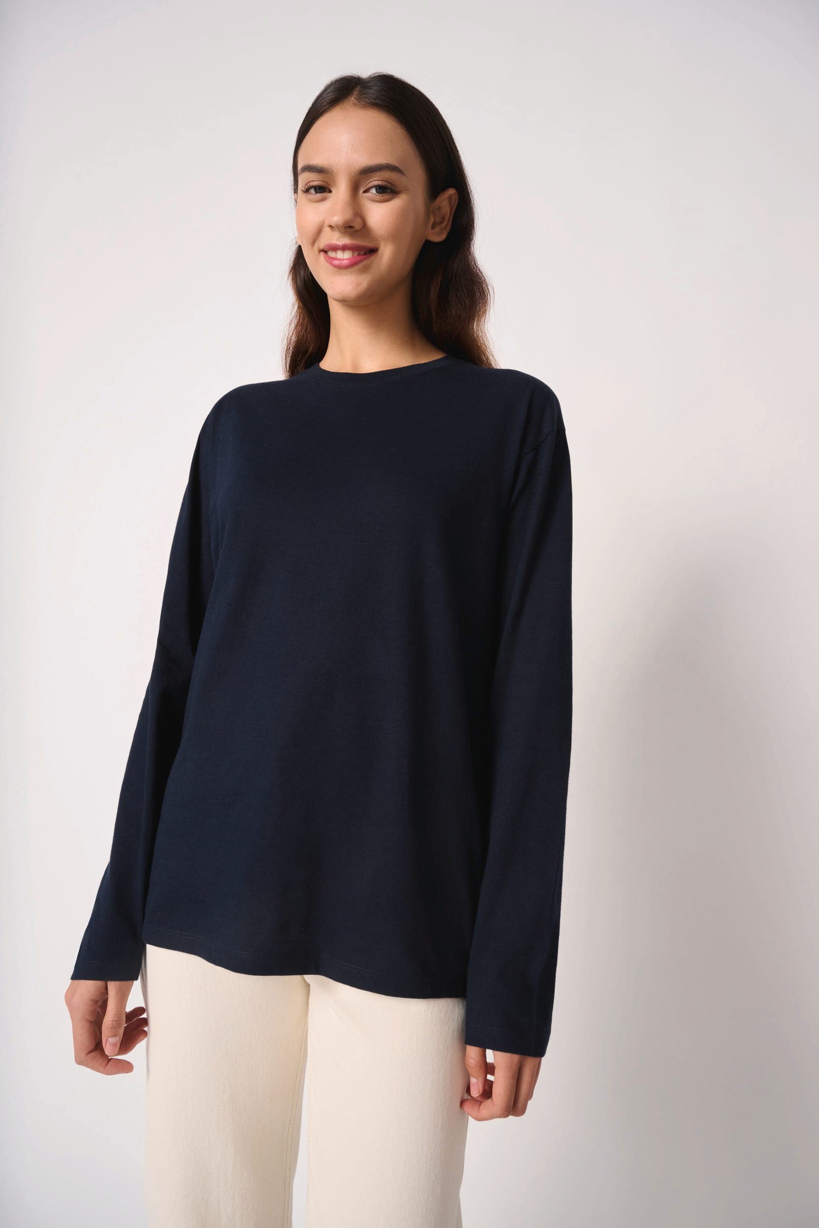 T-shirt LSL unisexe iDeal150 en situation