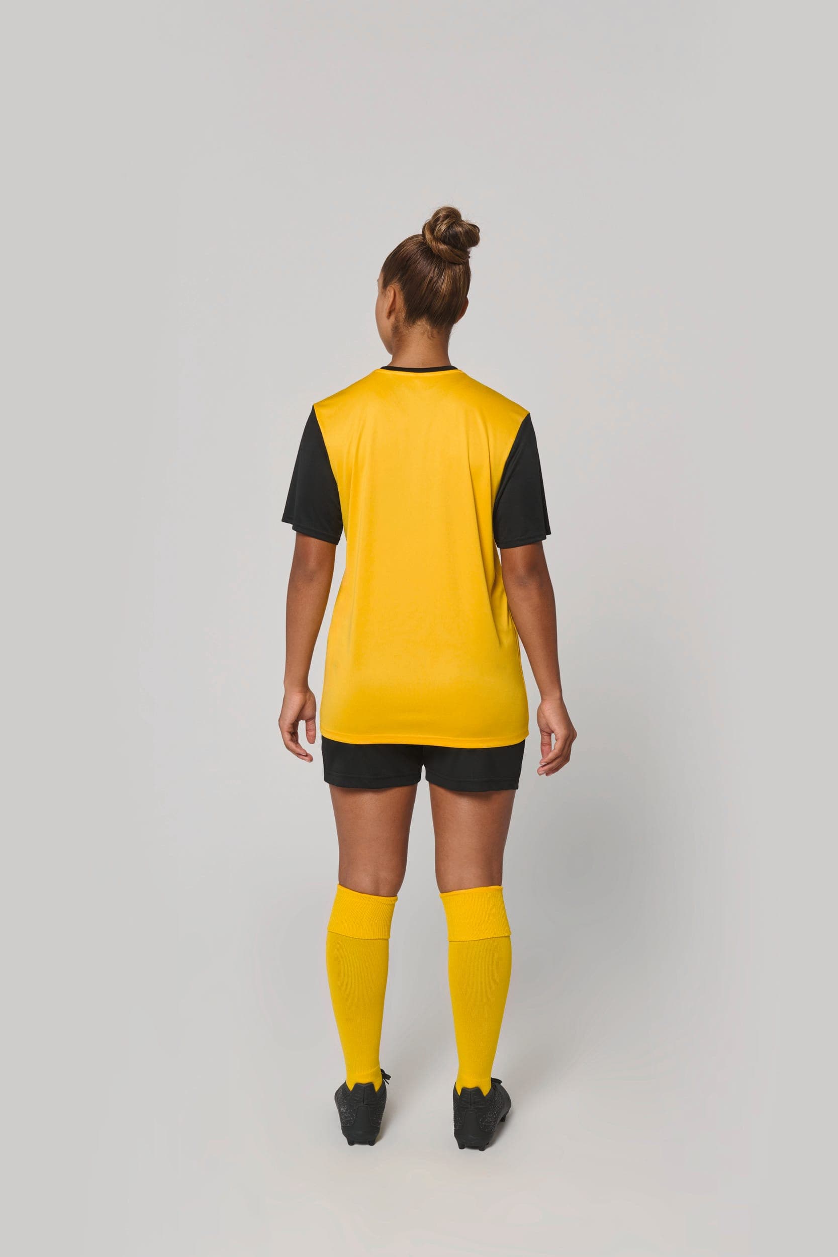 Maillot multisport manches courtes bicolore unisexe en situation