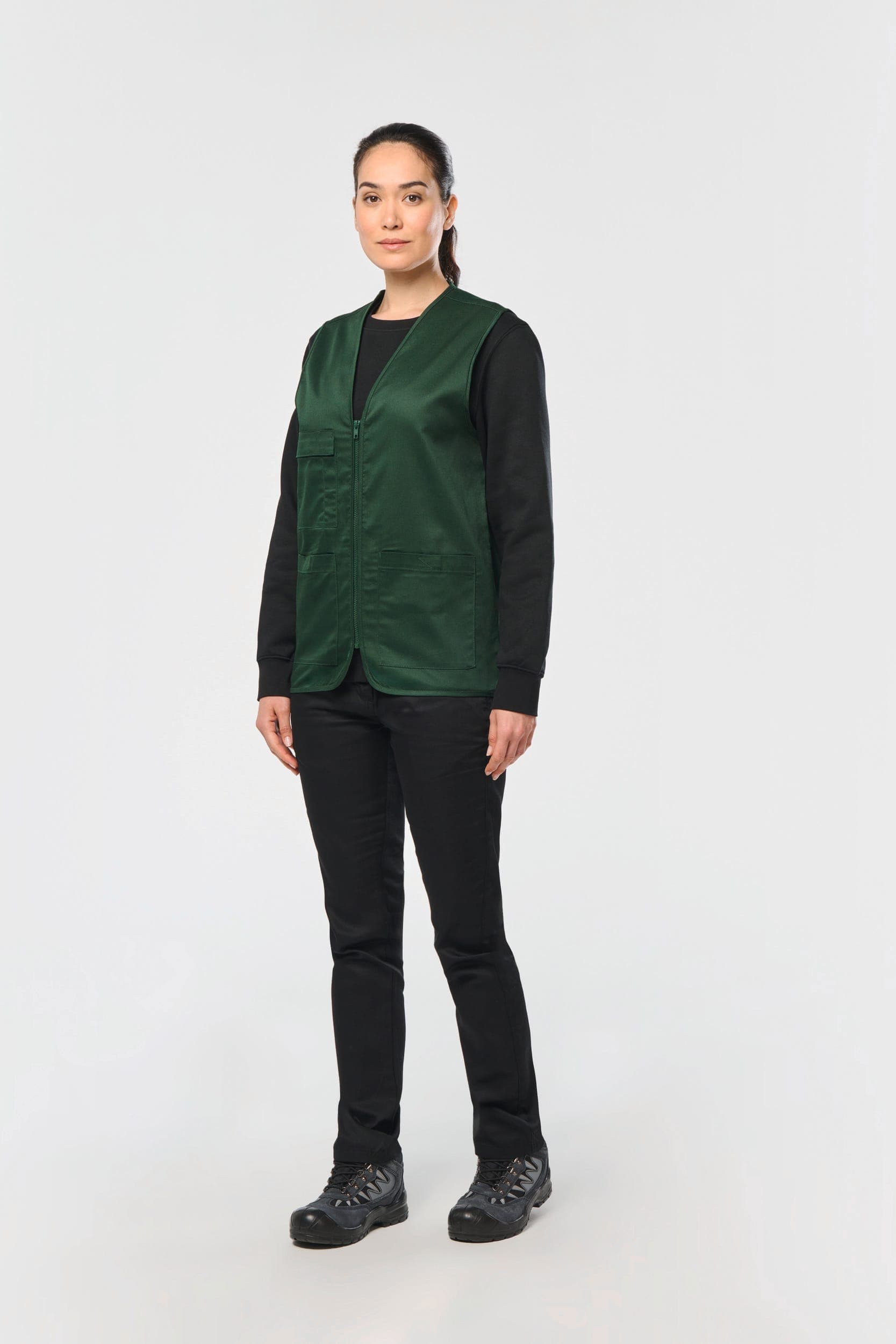 Gilet polycoton multipoches unisexe en situation