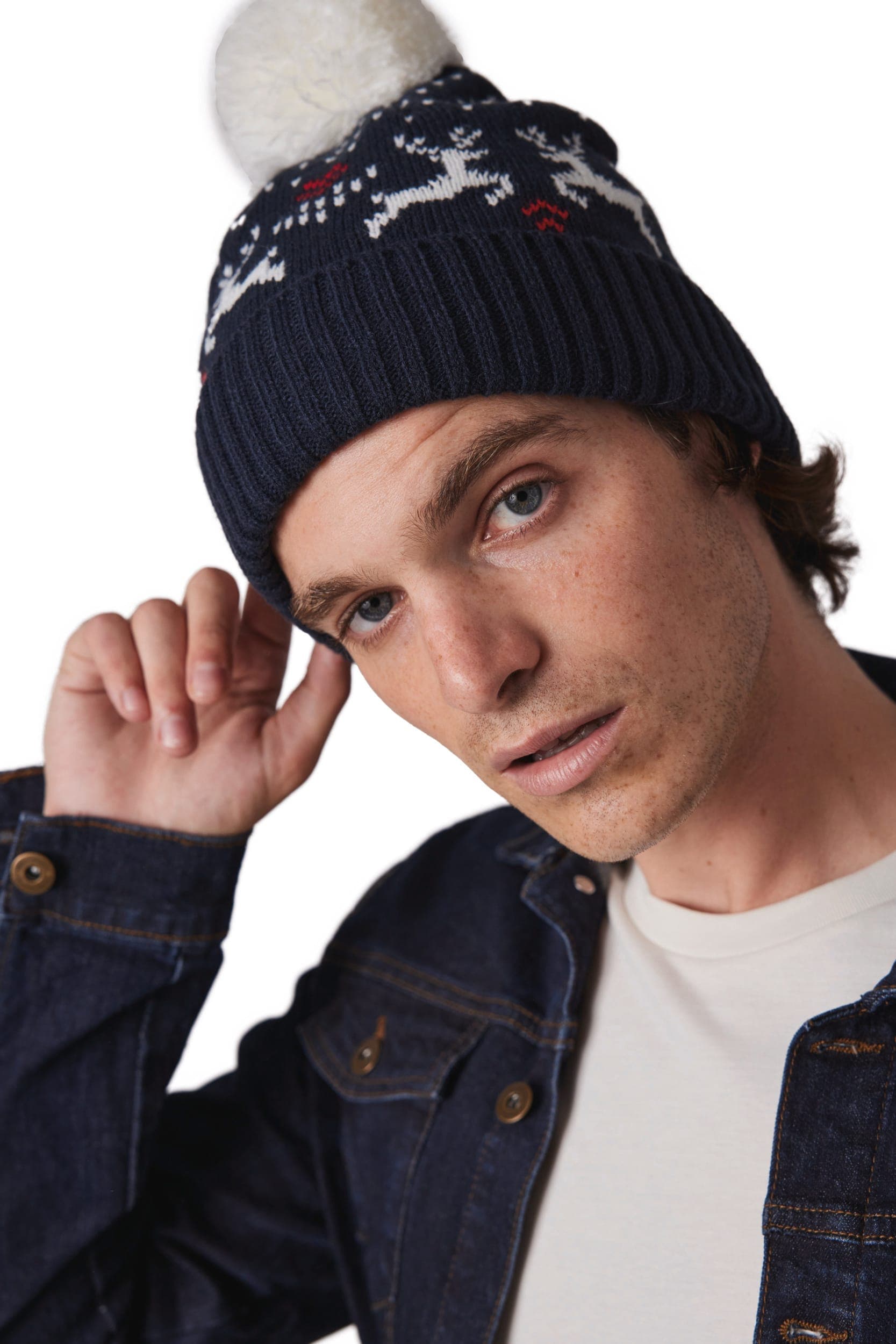 Bonnet de Noël motifs rennes en situation