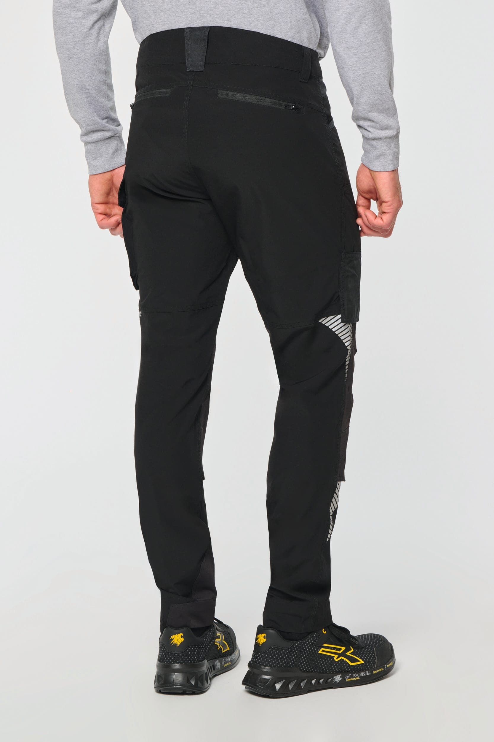 Pantalon léger stretch recyclé multipoches unisexe en situation