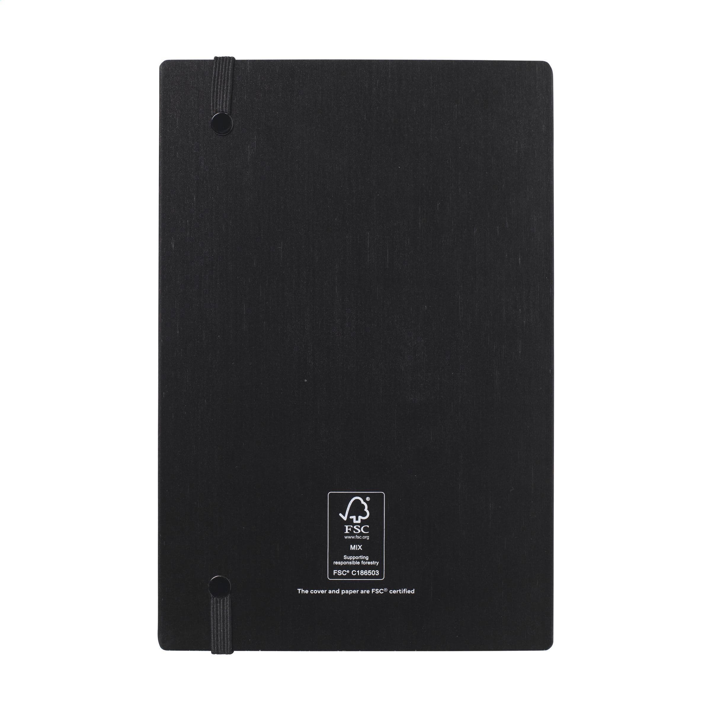 Carnet de notes bambou dos nu noir A5 en situation