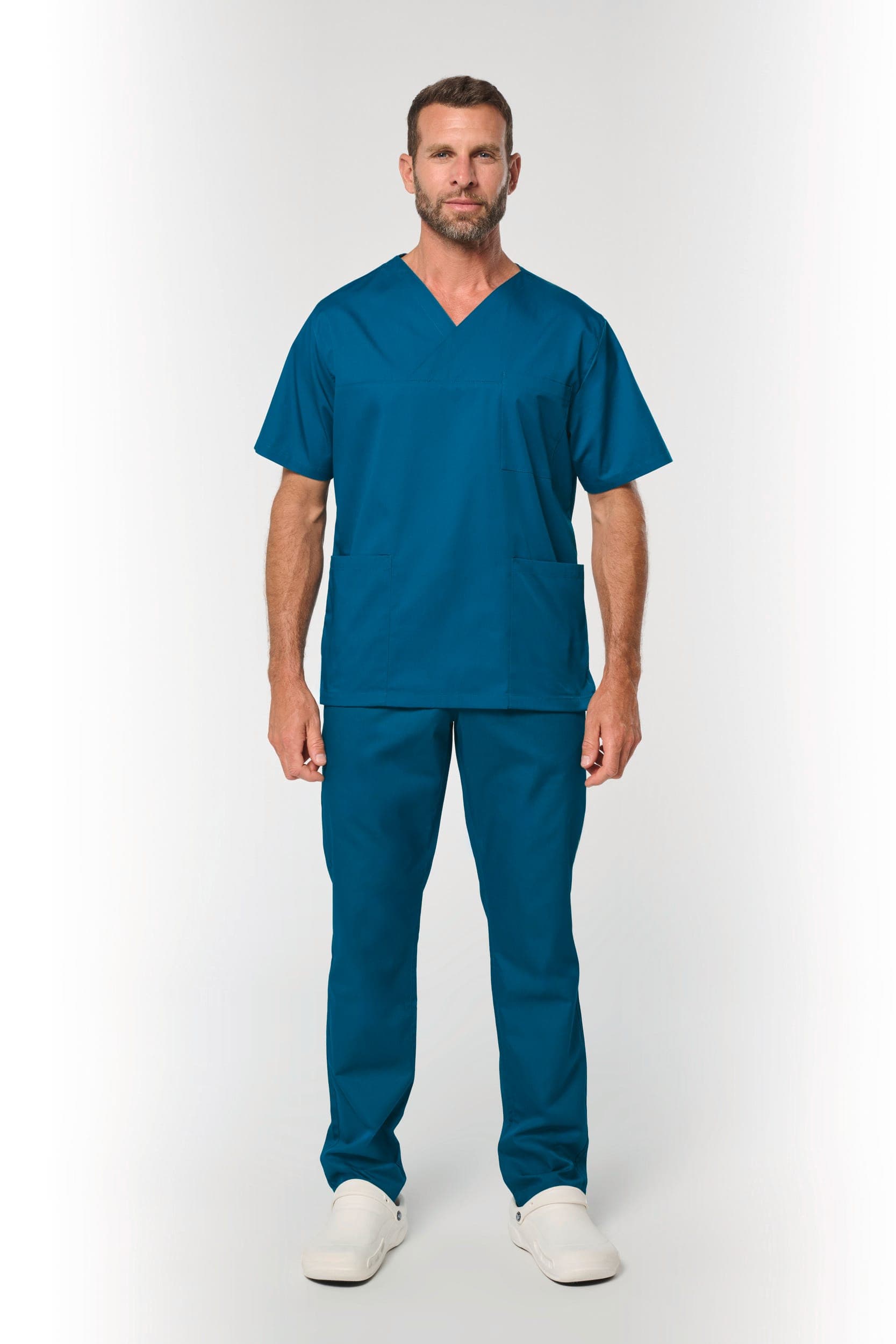 Pantalon polycoton homme en situation