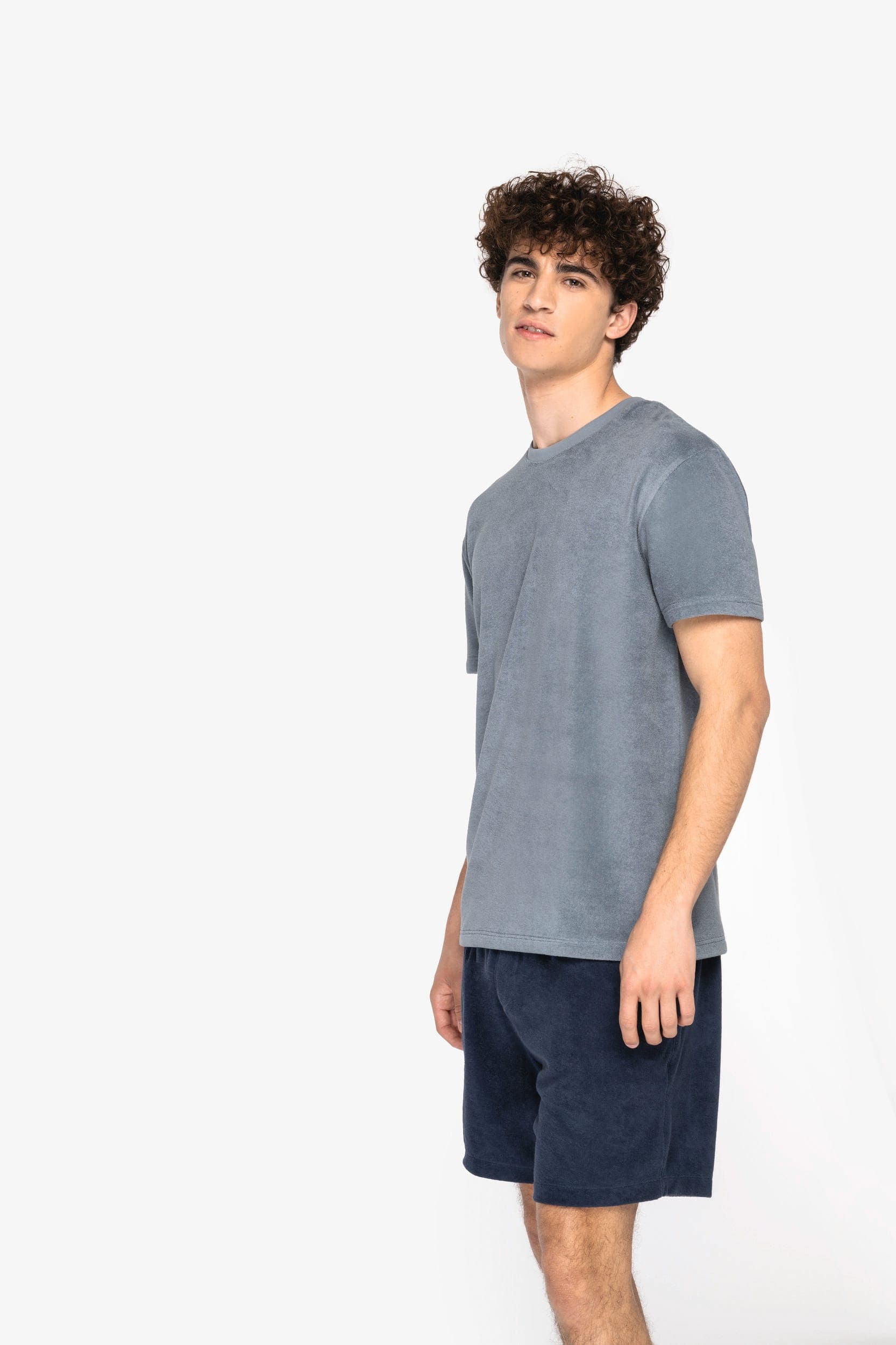 T-shirt écoresponsable en éponge homme en situation