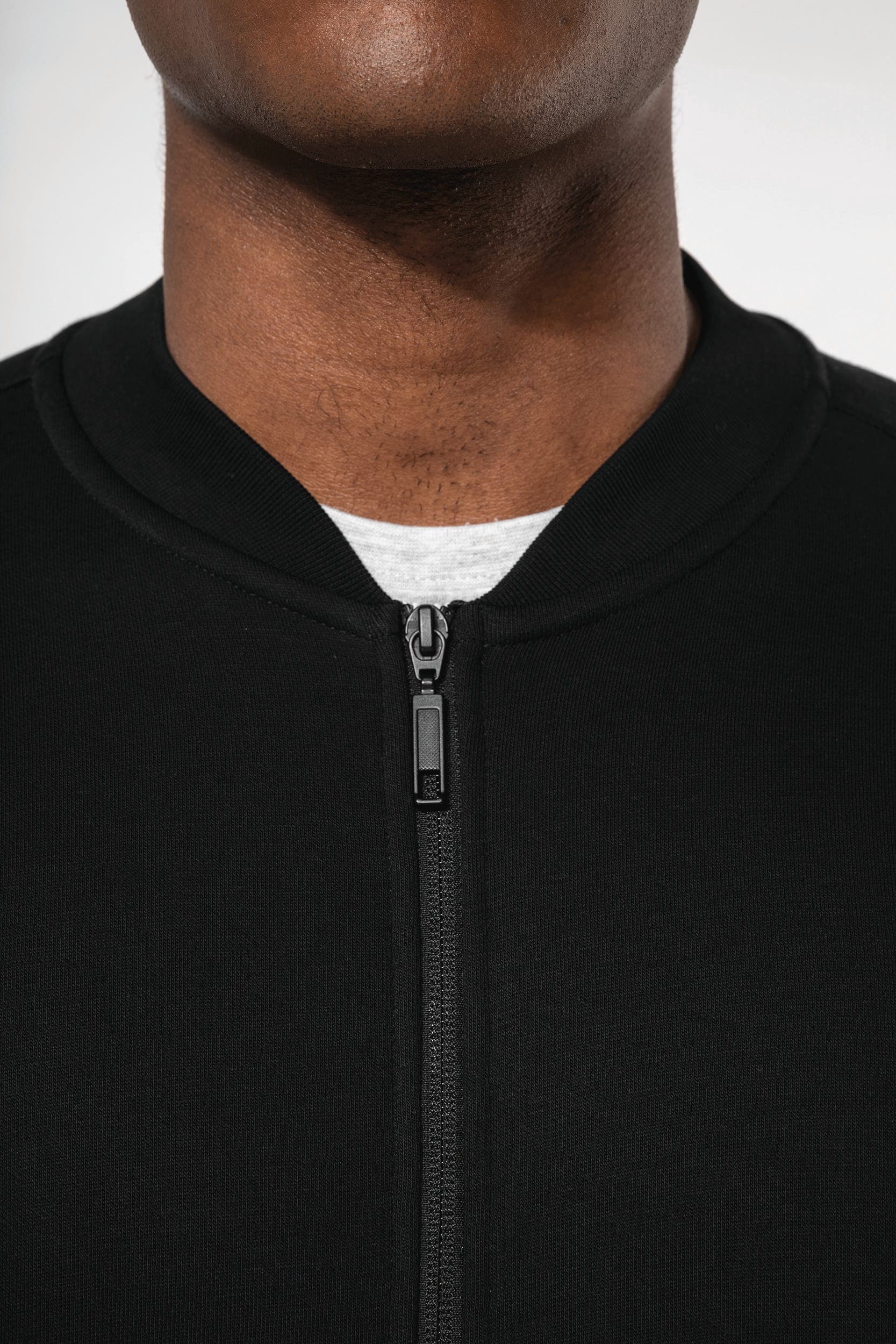 Veste molleton zippée homme en situation