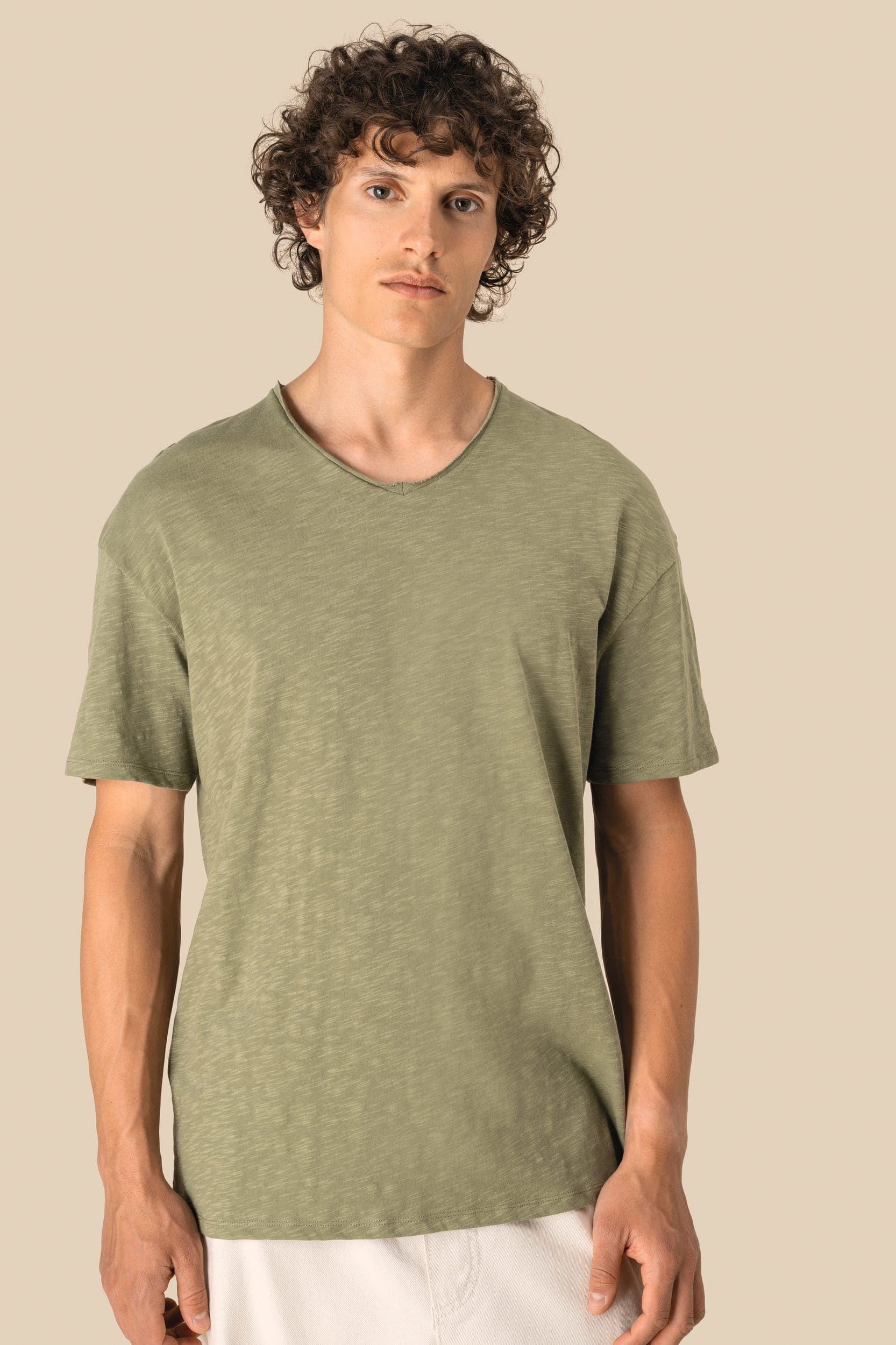 T-shirt écoresponsable col slub à épaules tombantes homme