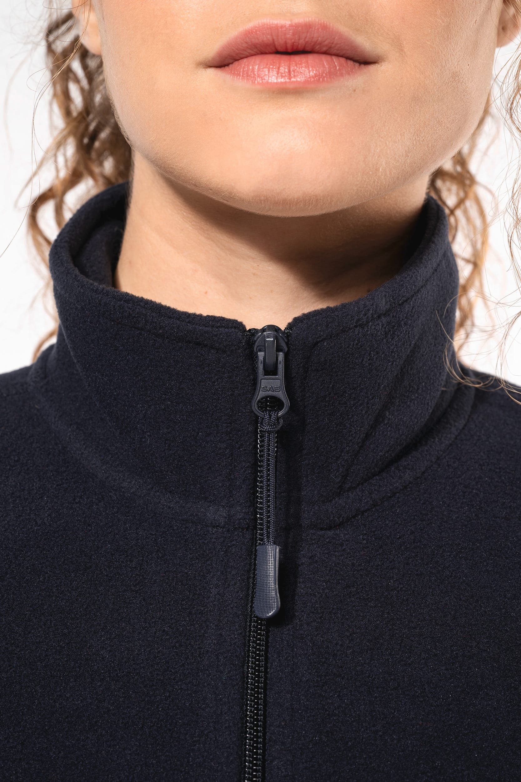 Veste micropolaire zippée unisexe en situation