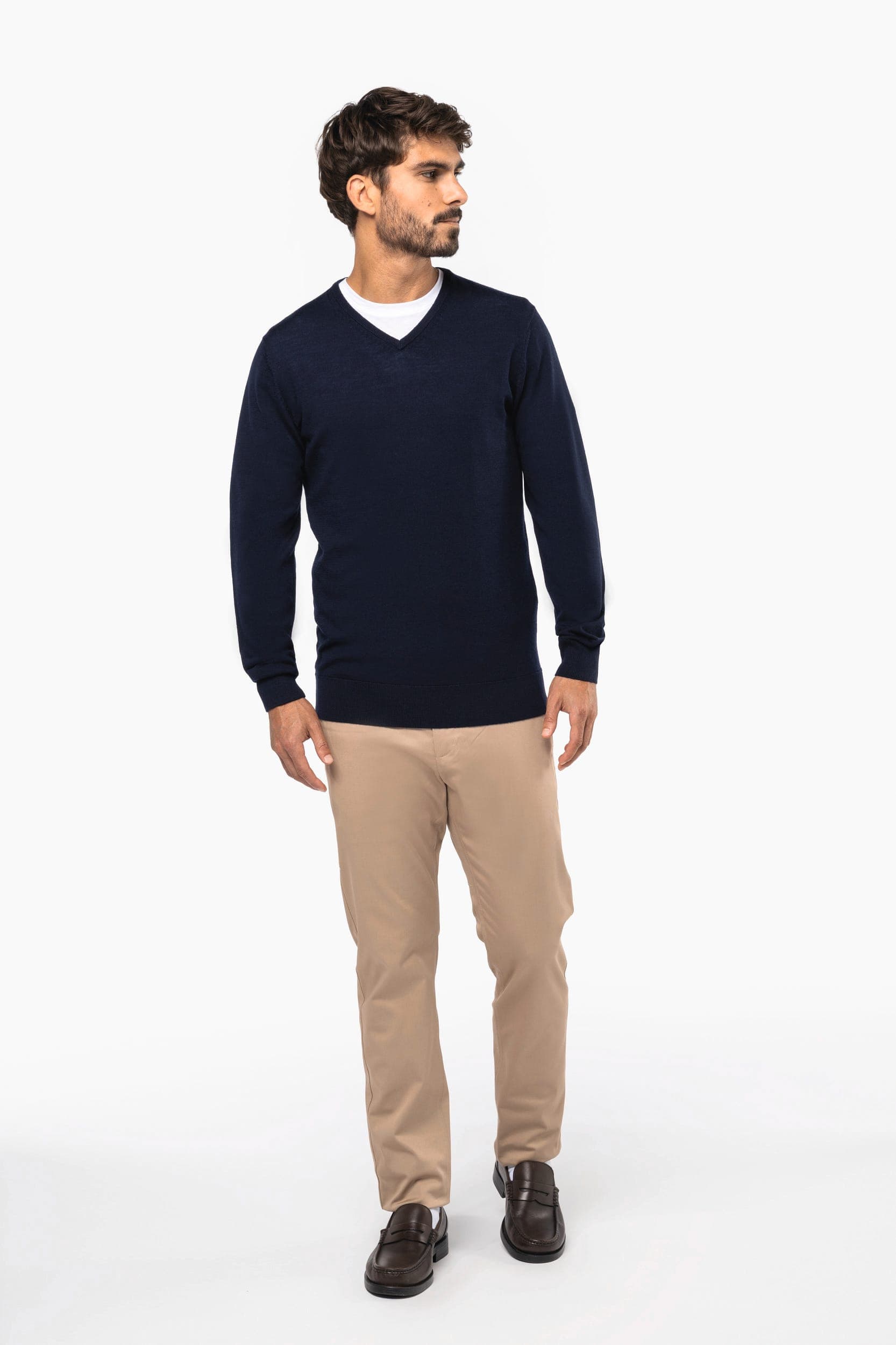 Pull Mérinos col V homme en situation