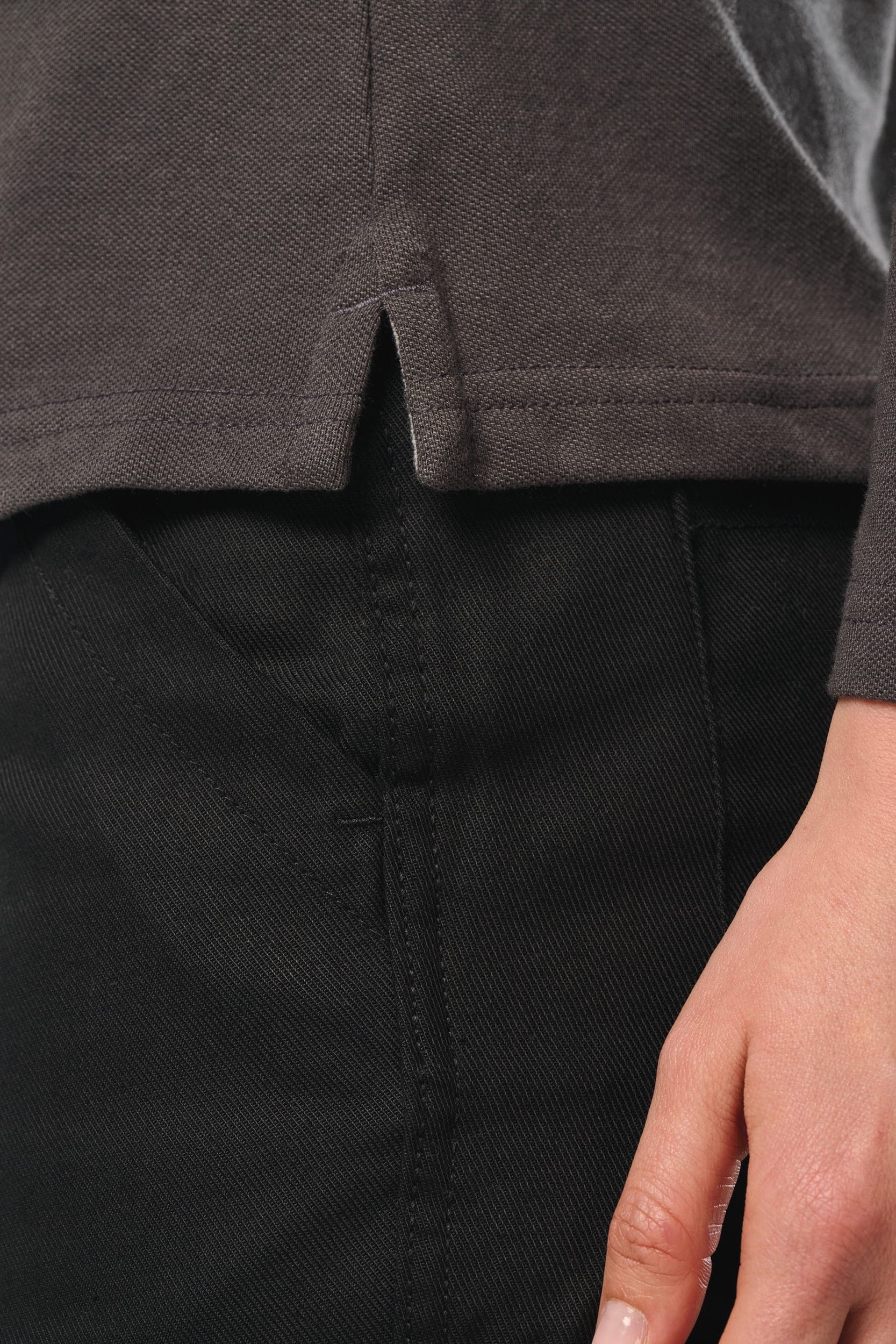 Polo manches longues femme en situation