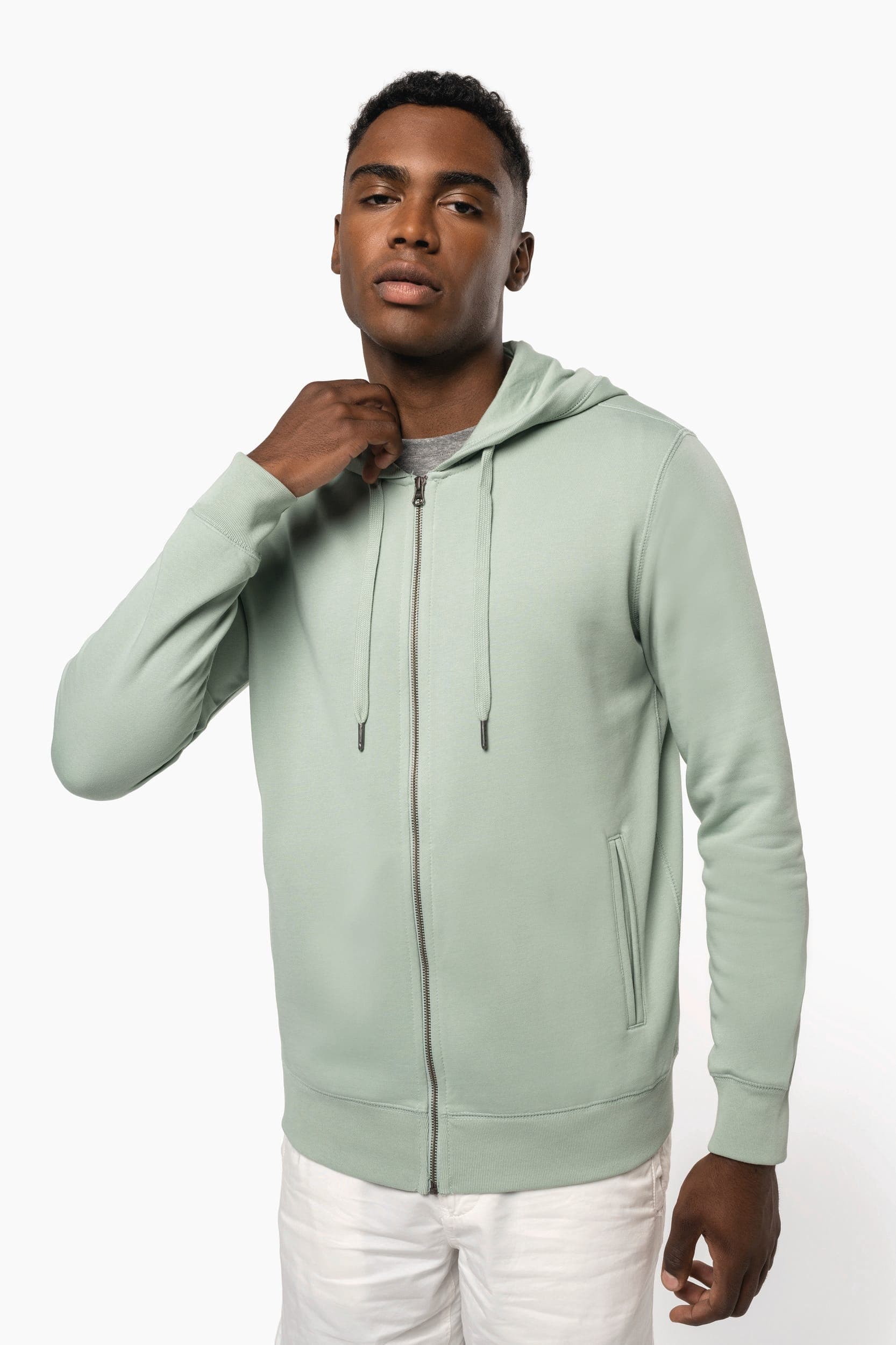 Sweat-shirt french terry écoresponsable zippé à capuche unisexe en situation