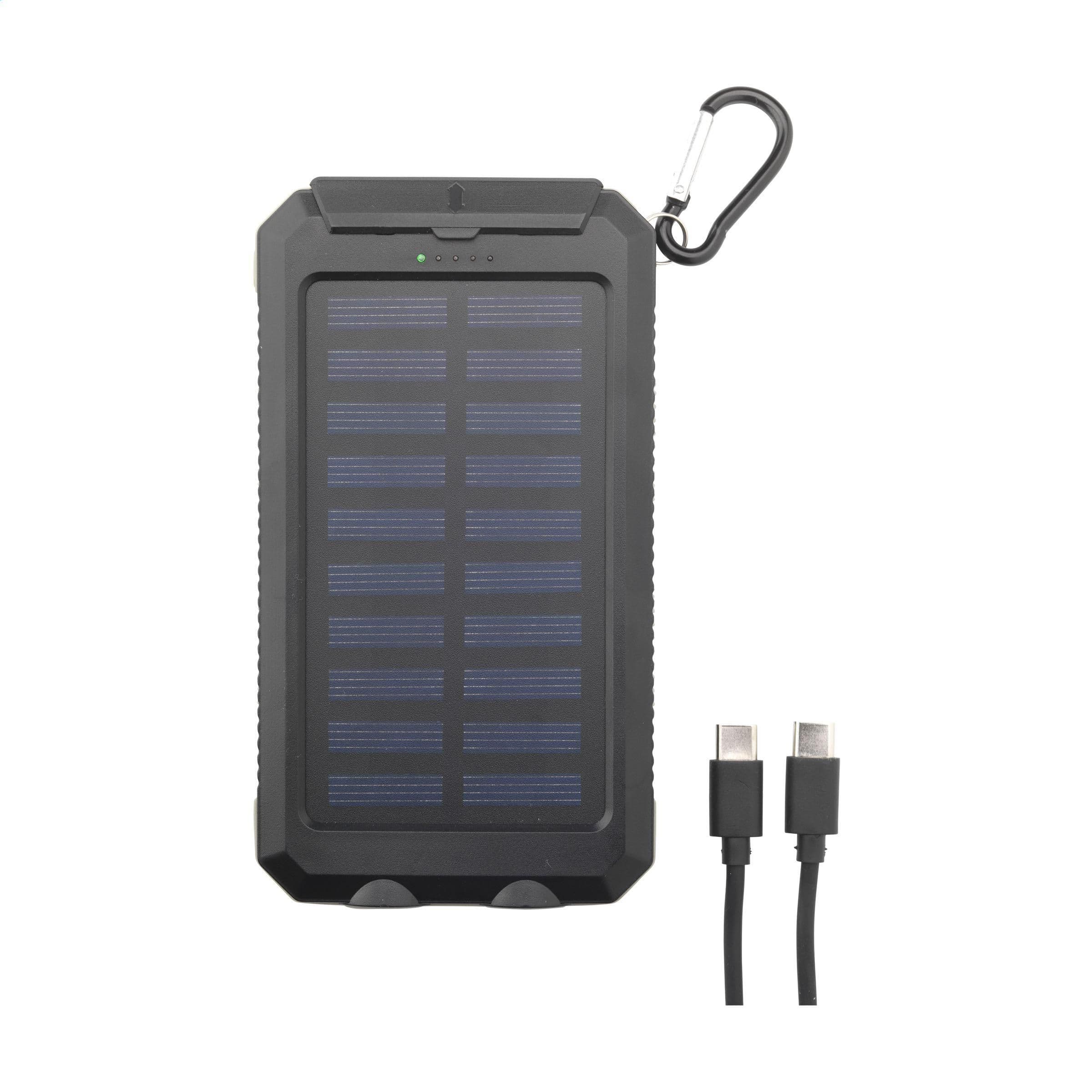 Batterie externe Trail RCS Chargeur solaire Boussole 8000 en situation