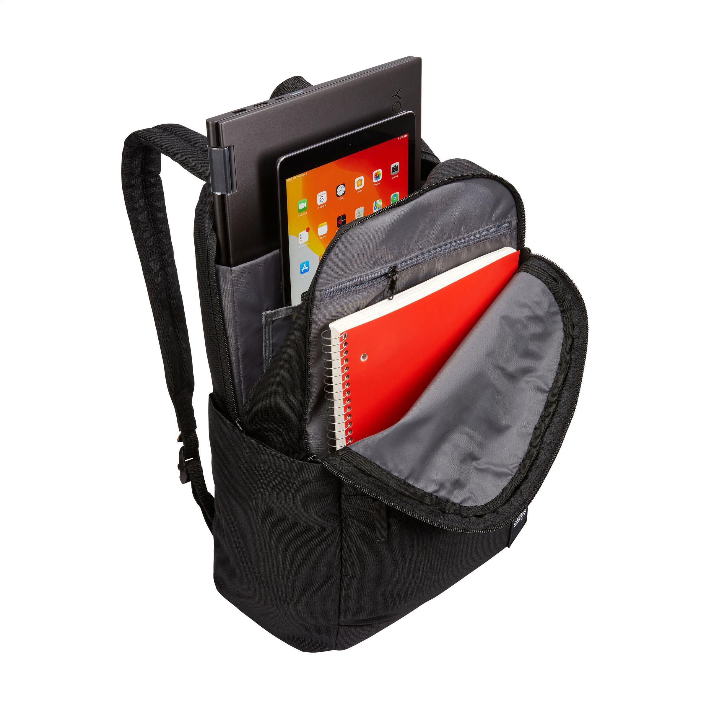 Sac à dos pour ordinateur portable Case Logic Uplink recyclé 15,6 pouces en situation