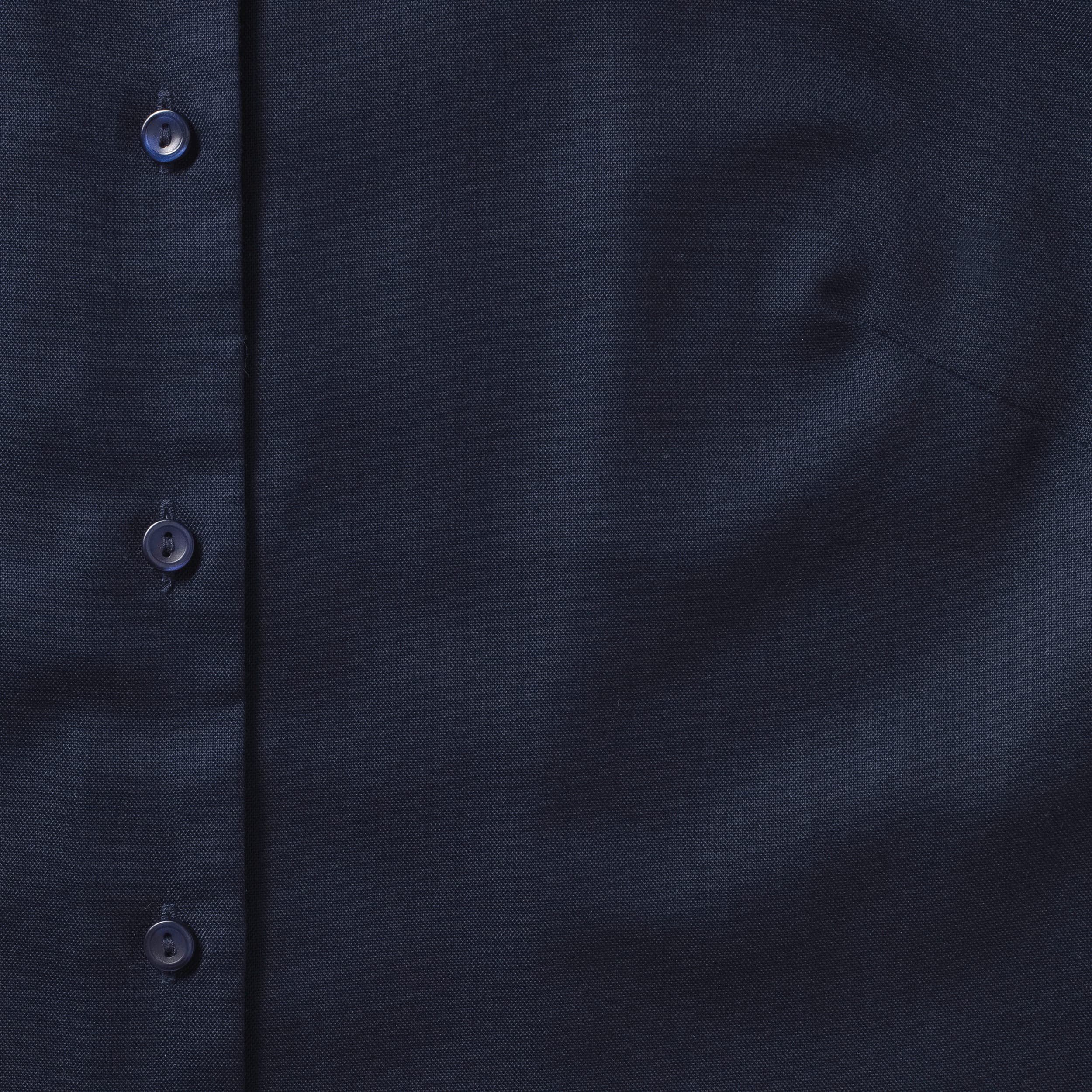 Chemise femme manches courtes Oxford en situation