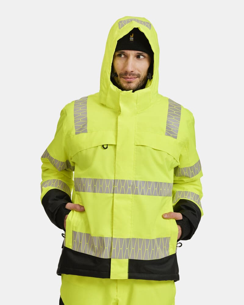 Jobman 1235 Winter Jacket Hi-Vis en situation
