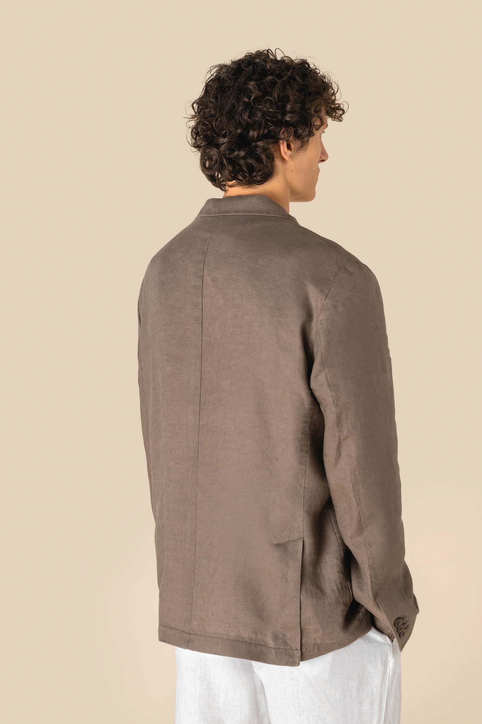 Blazer délavé en lin homme en situation