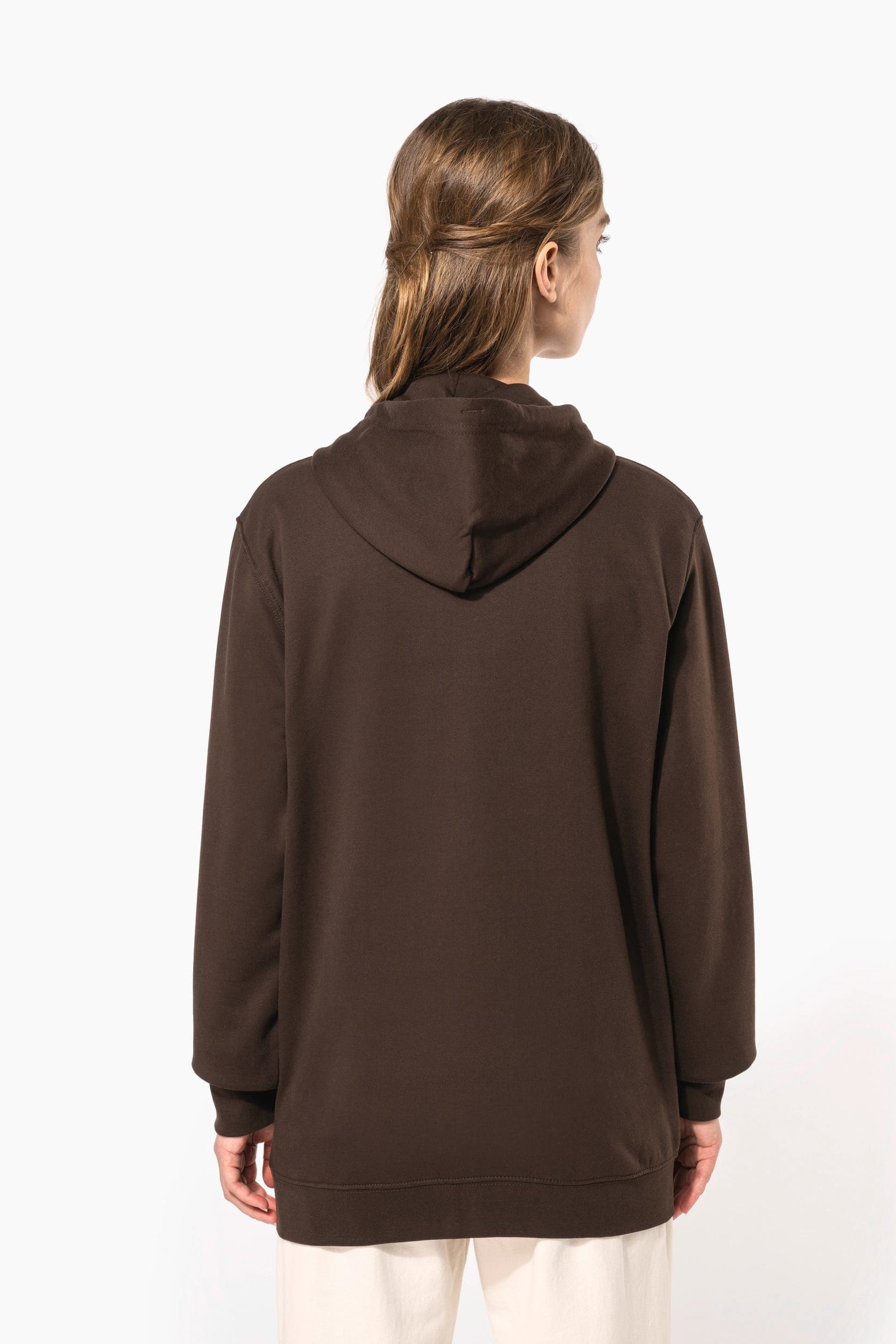 Sweat-shirt zippé capuche unisexe en situation