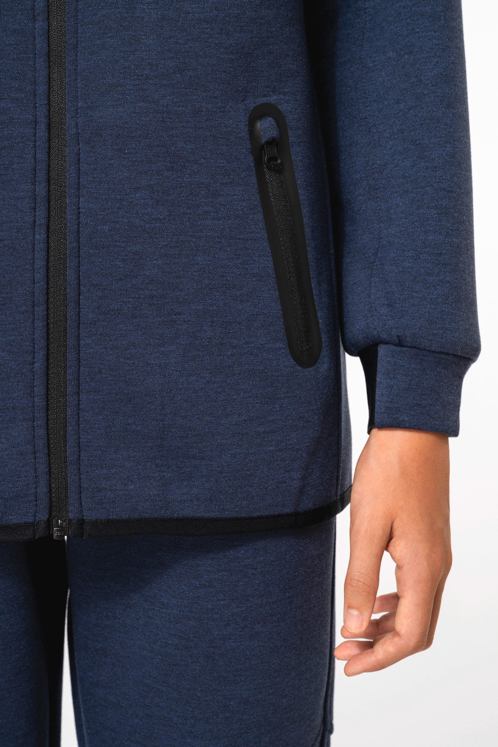 Veste à capuche performance enfant en situation