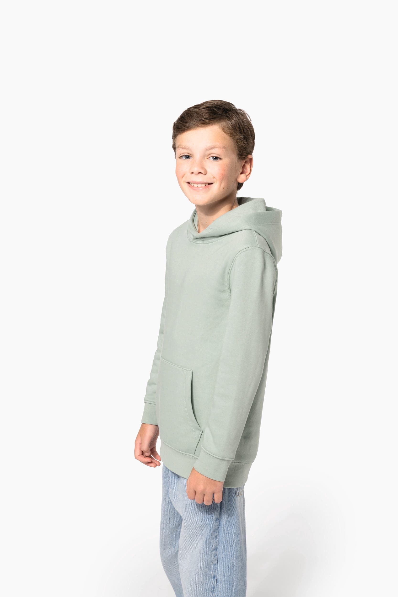 Sweat-shirt écoresponsable à capuche enfant en situation