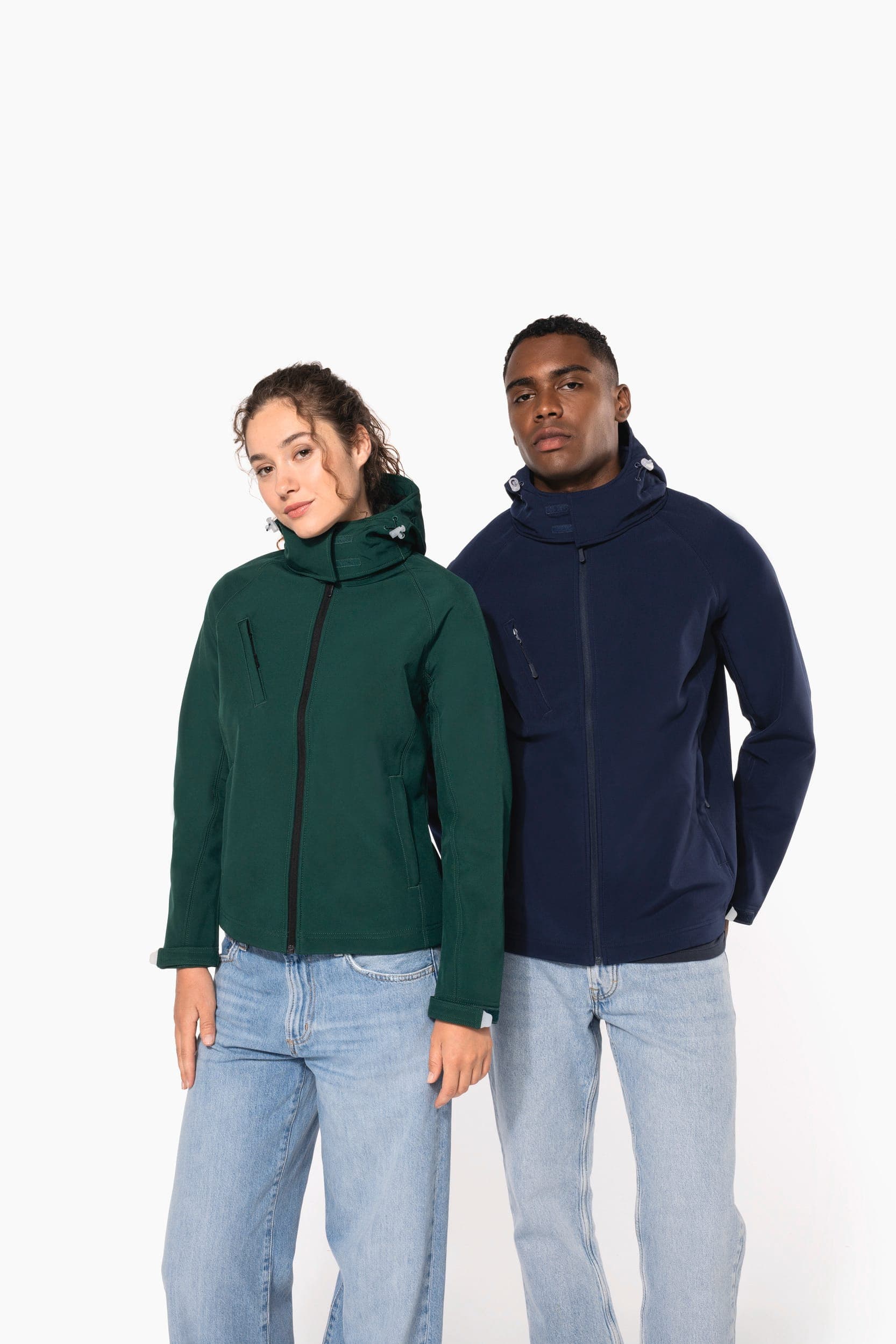 Veste softshell à capuche amovible femme en situation