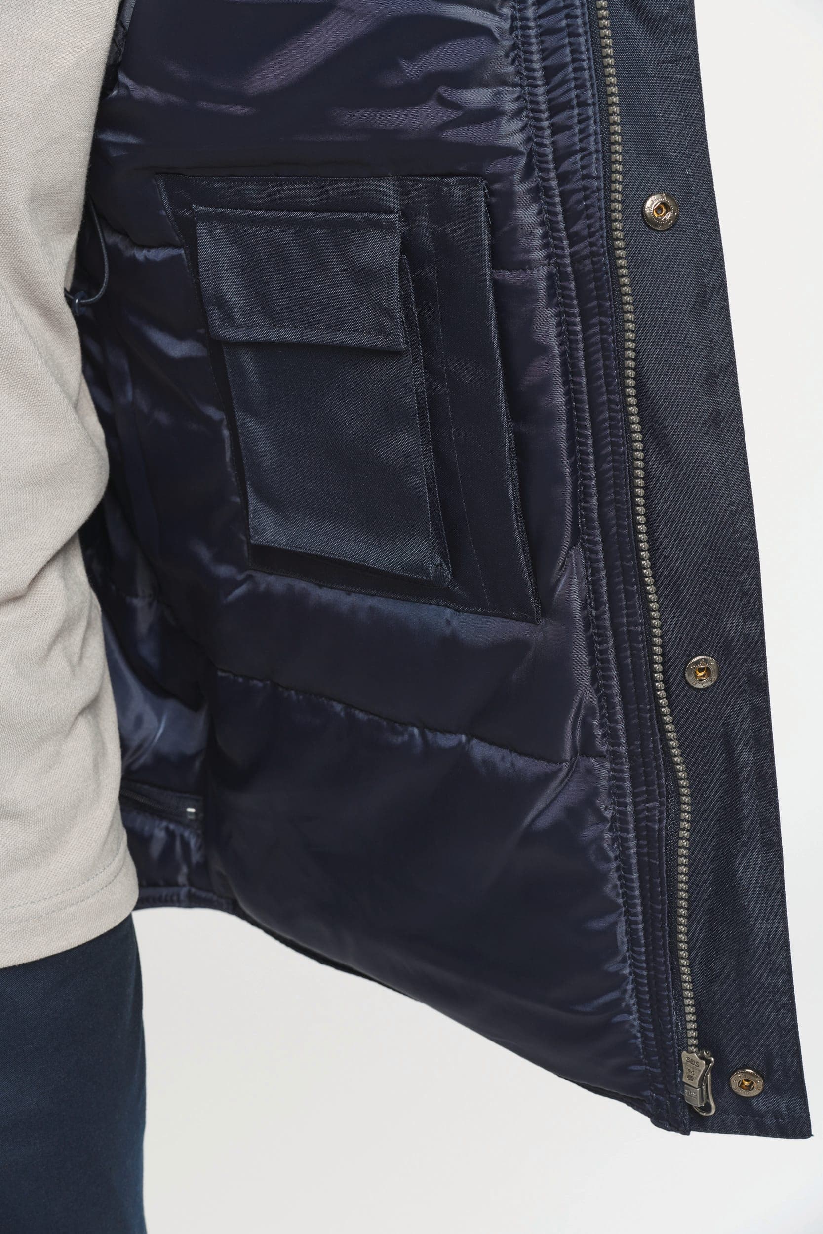 Worker > bodywarmer homme en situation