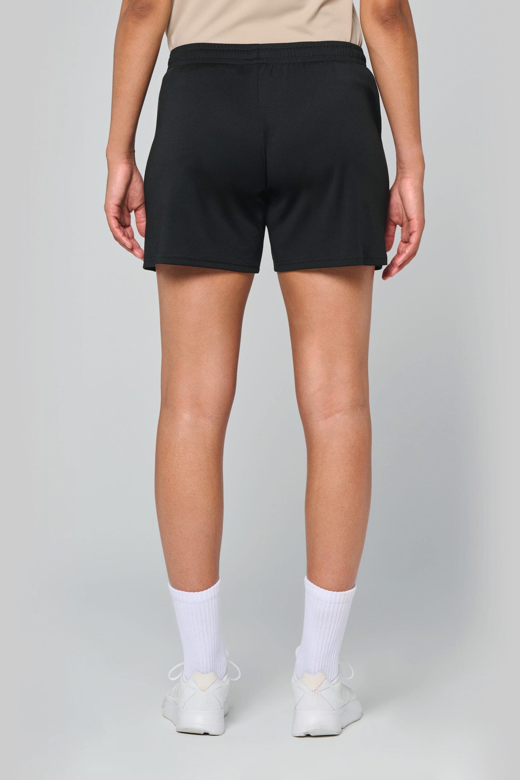 Short de jeu femme en situation