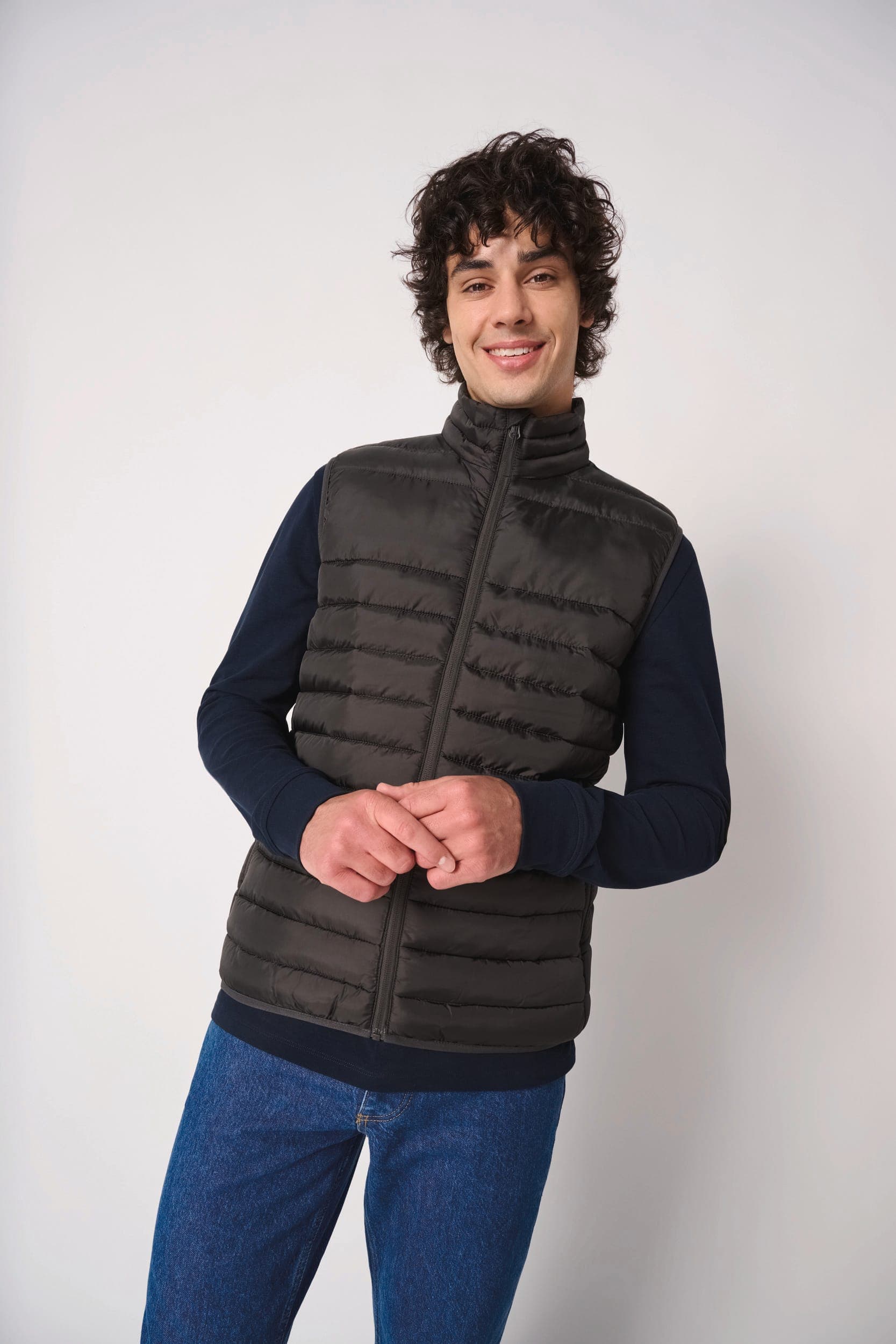 Bodywarmer matelassé homme en situation