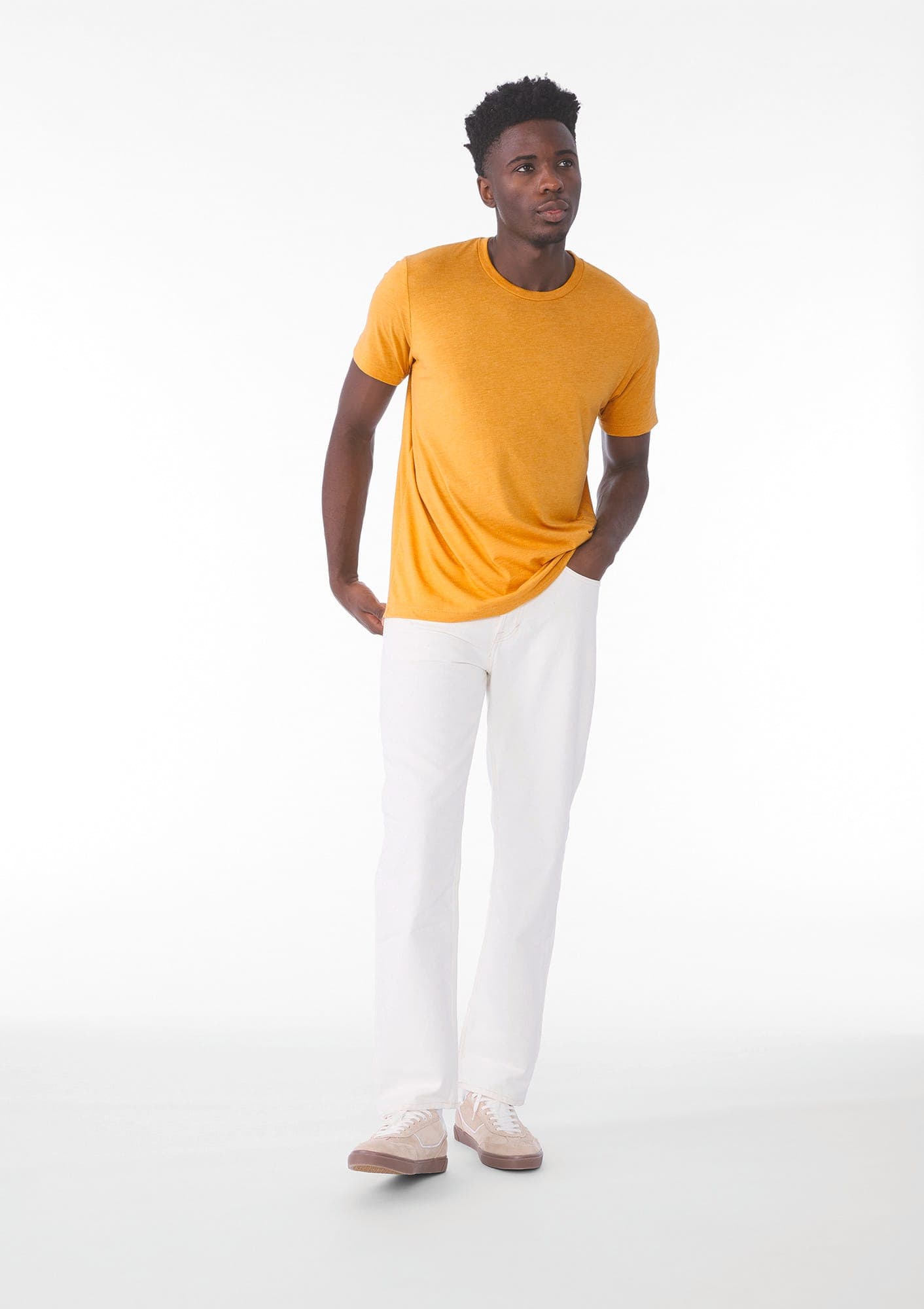 T-SHIRT homme TRIBLEND COL ROND en situation