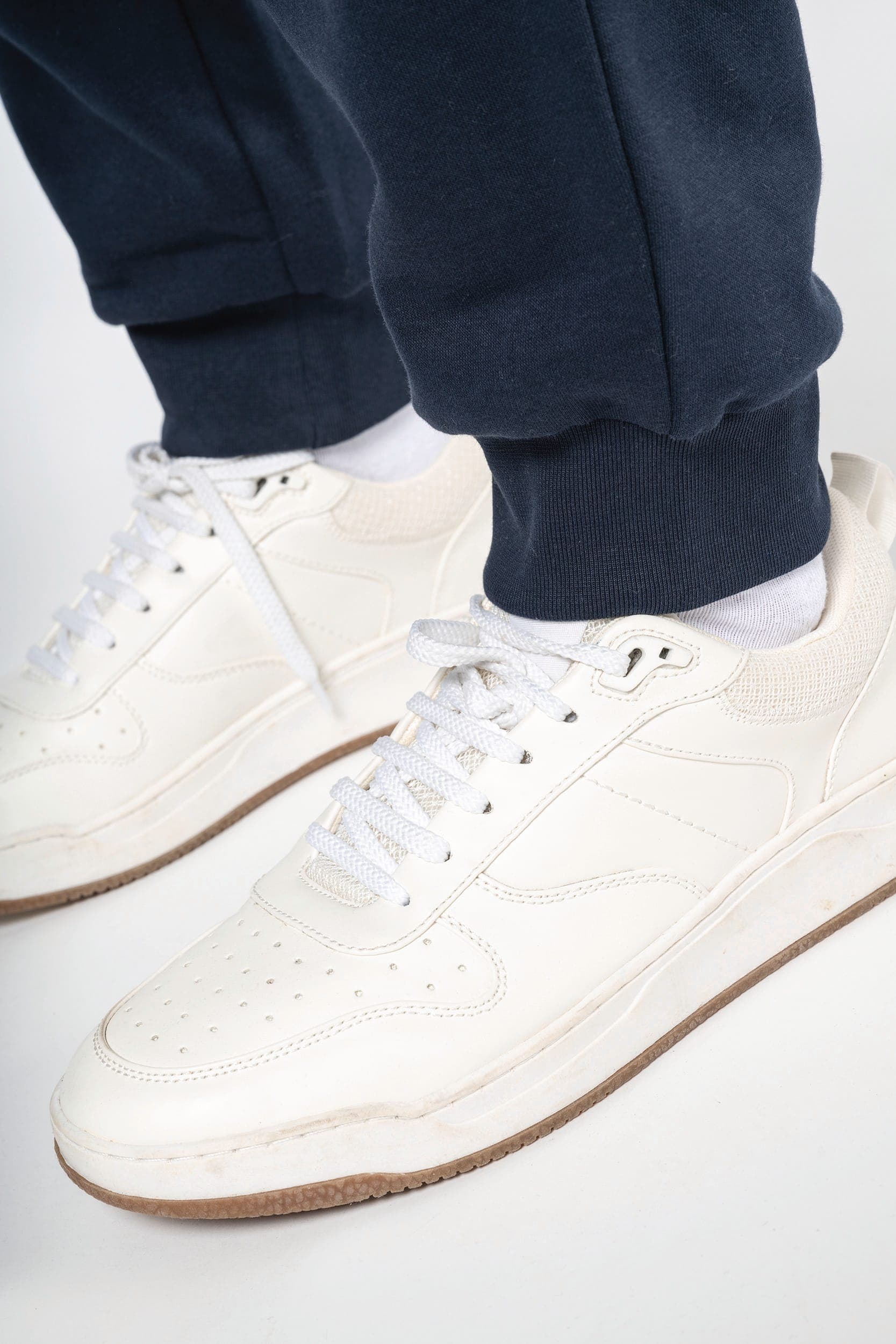 Pantalon jogging unisexe en situation
