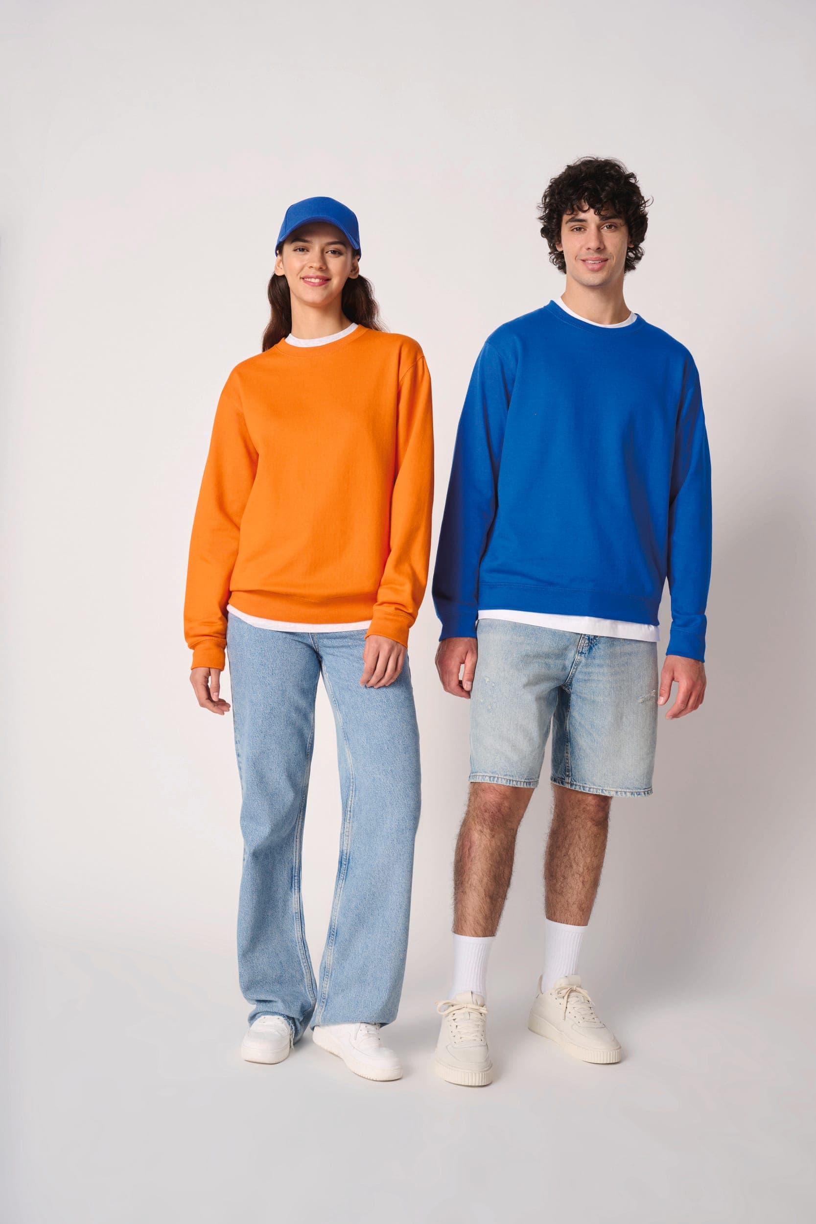 Sweat-shirt col rond unisexe en situation