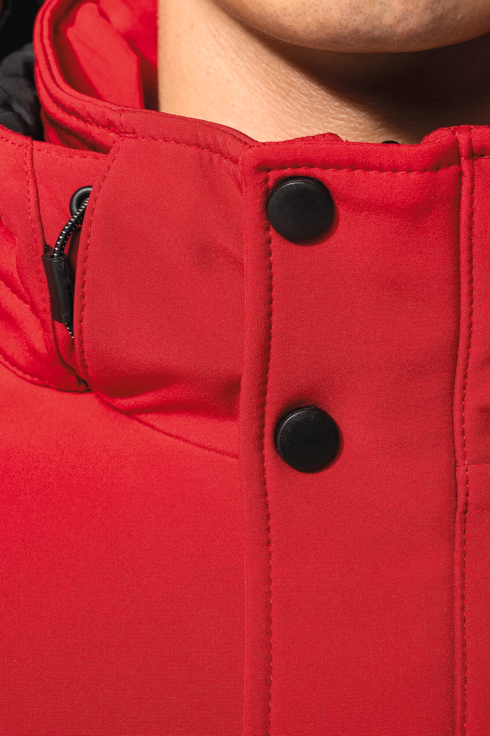 Parka softshell doublée capuche homme en situation