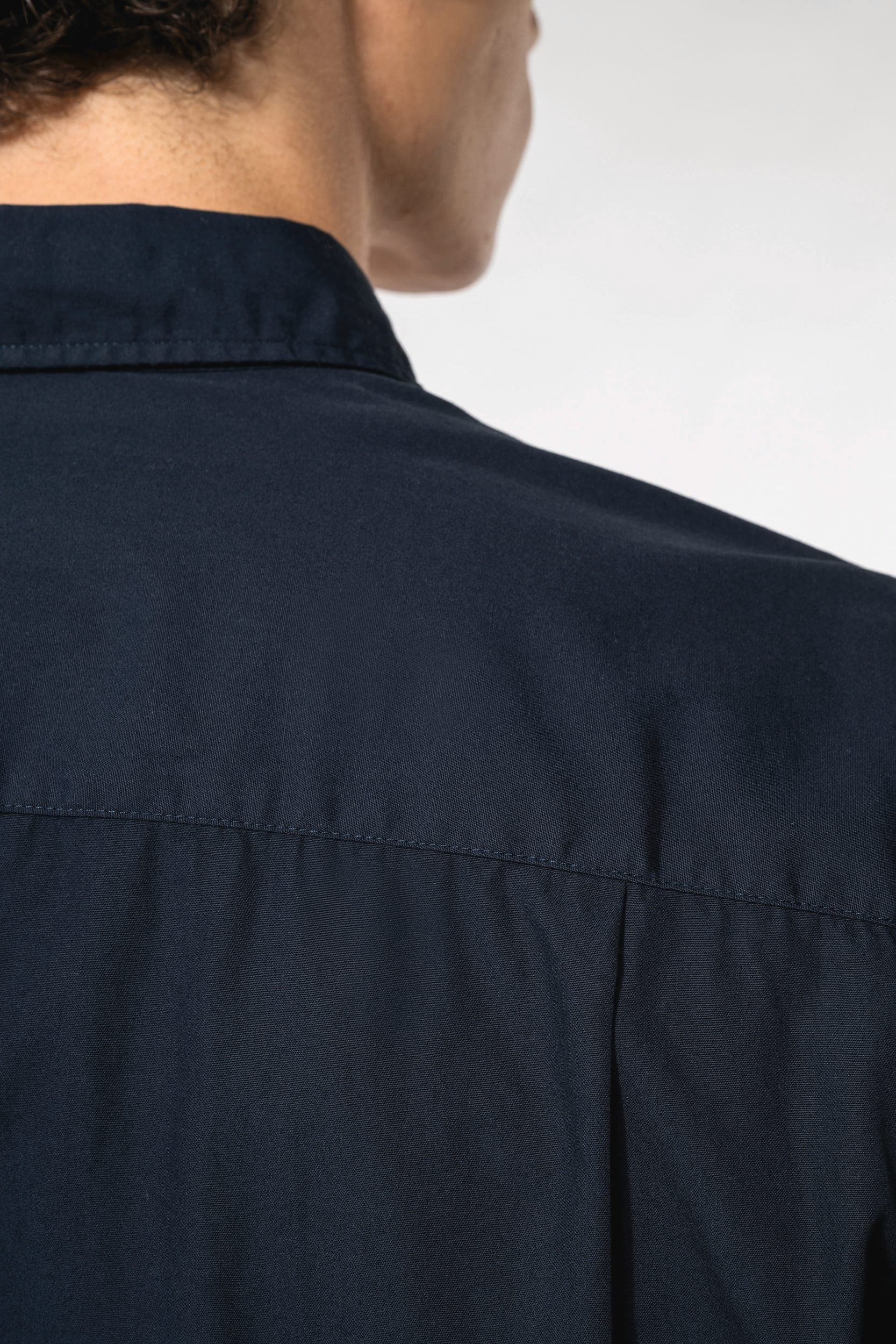 Chemise safari manches longues homme en situation