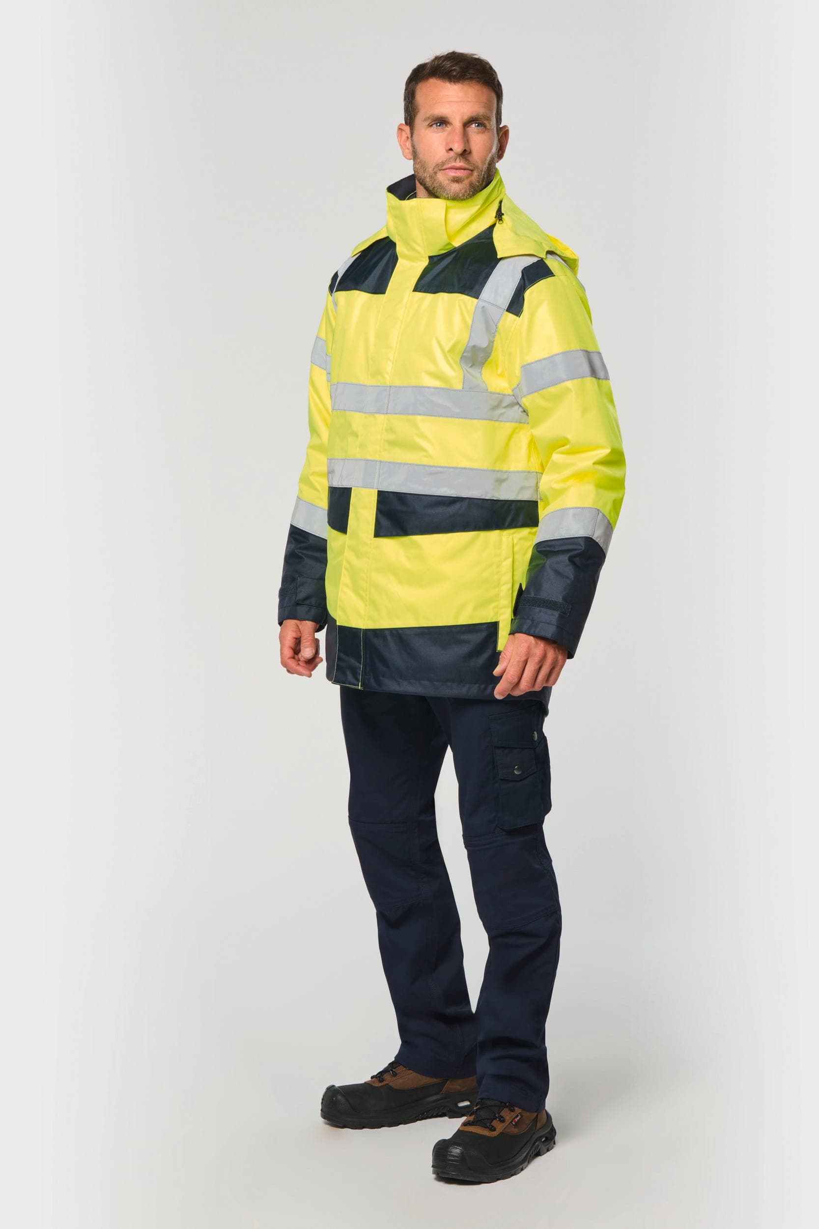 Parka de sécurité recyclée 4 en 1 unisexe en situation