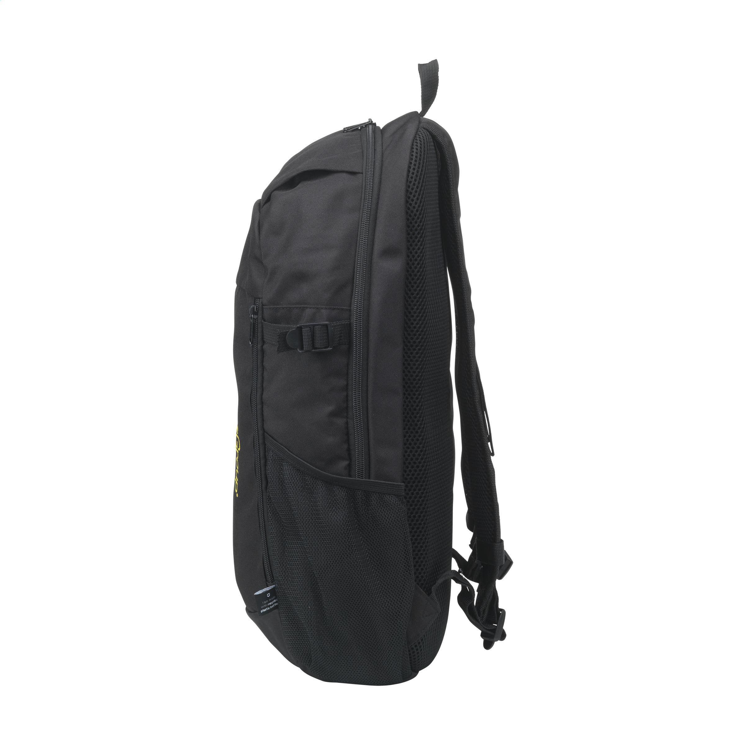 Sac à dos WyattTrail GRS RPET en situation