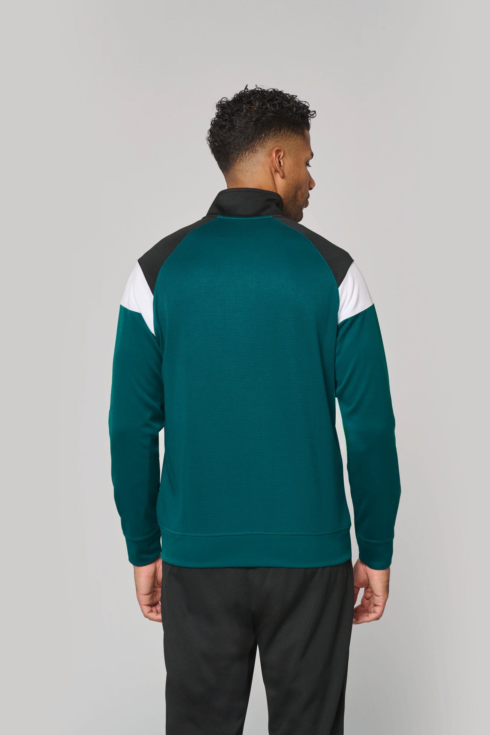 Veste de survêtement zippée unisexe en situation