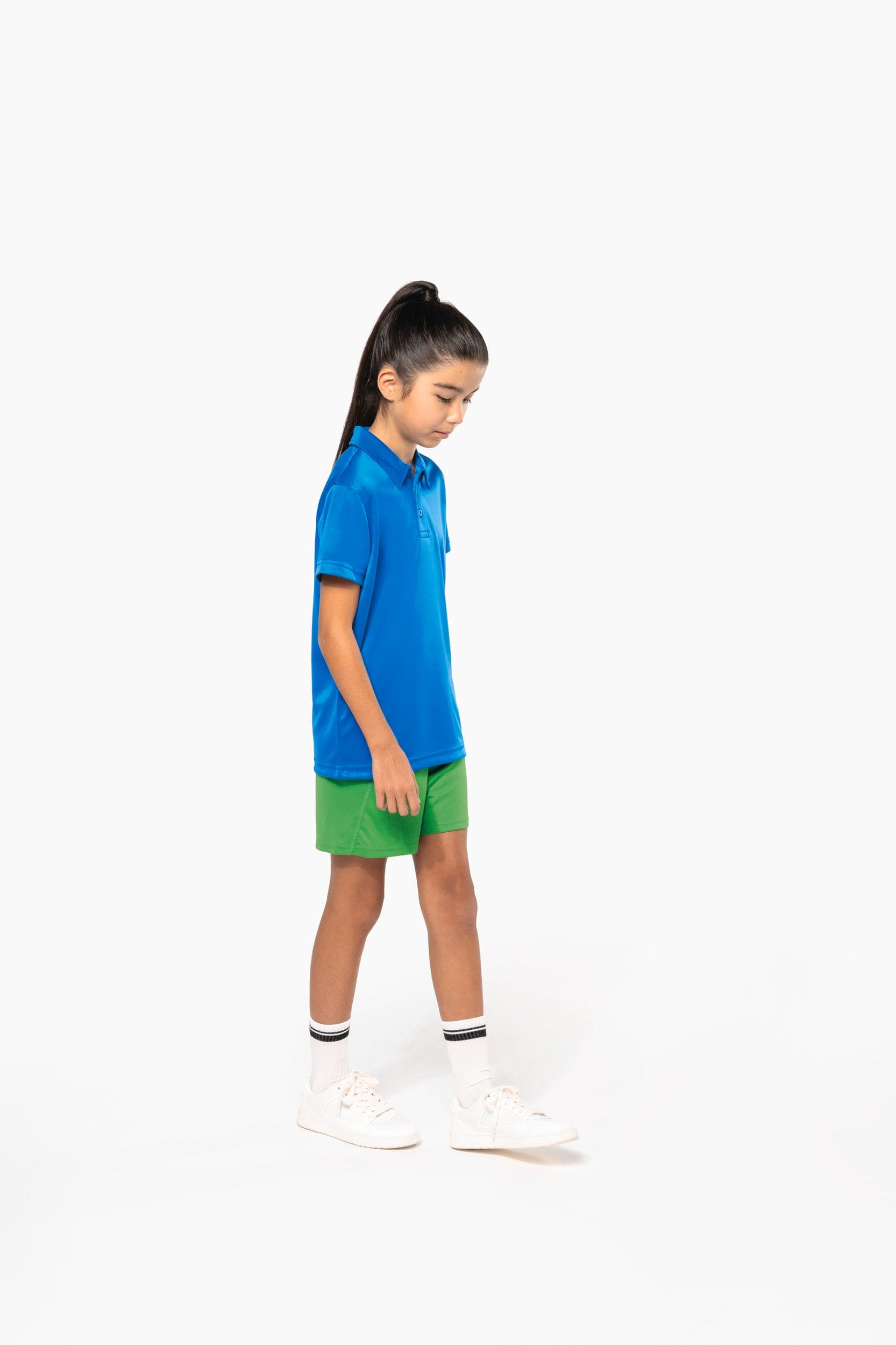 Polo sport manches courtes enfant en situation