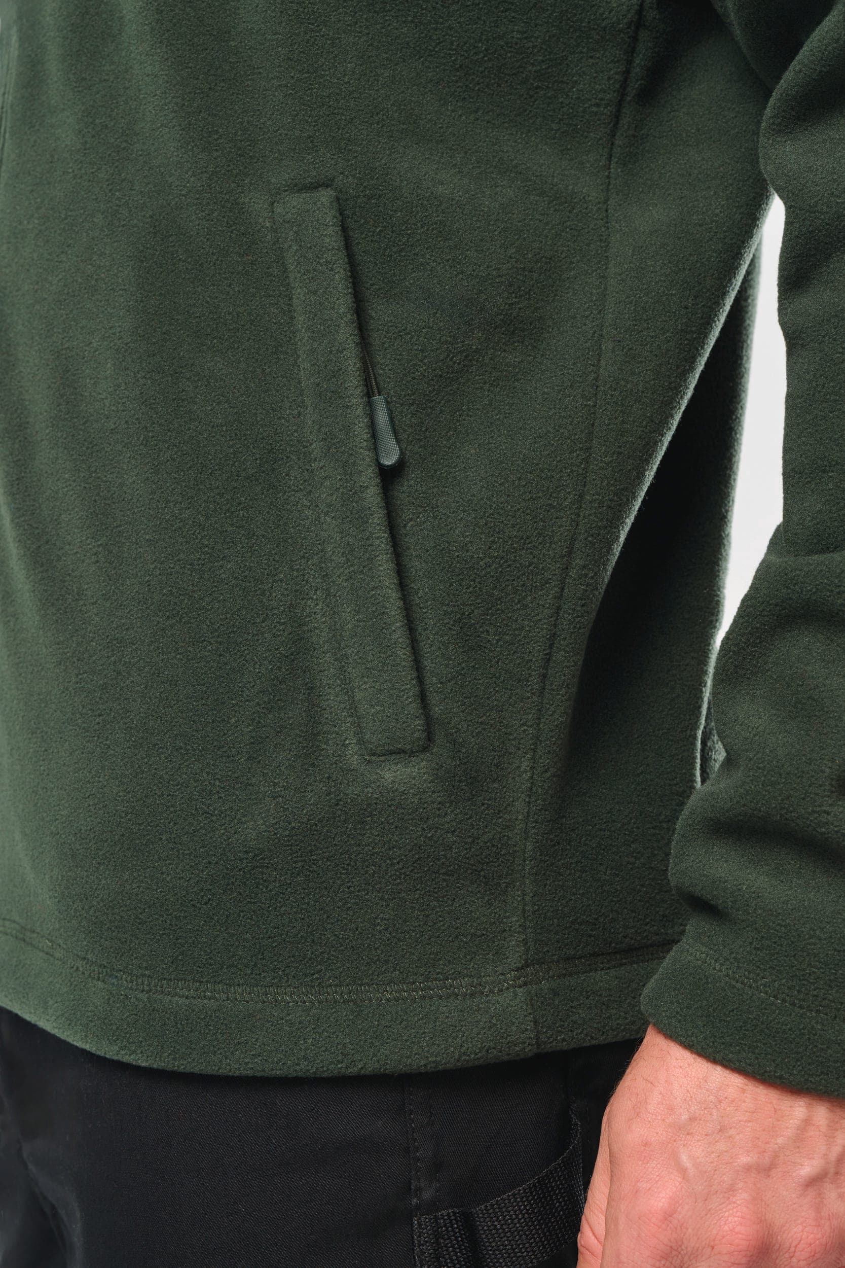 Veste micropolaire zippée homme en situation