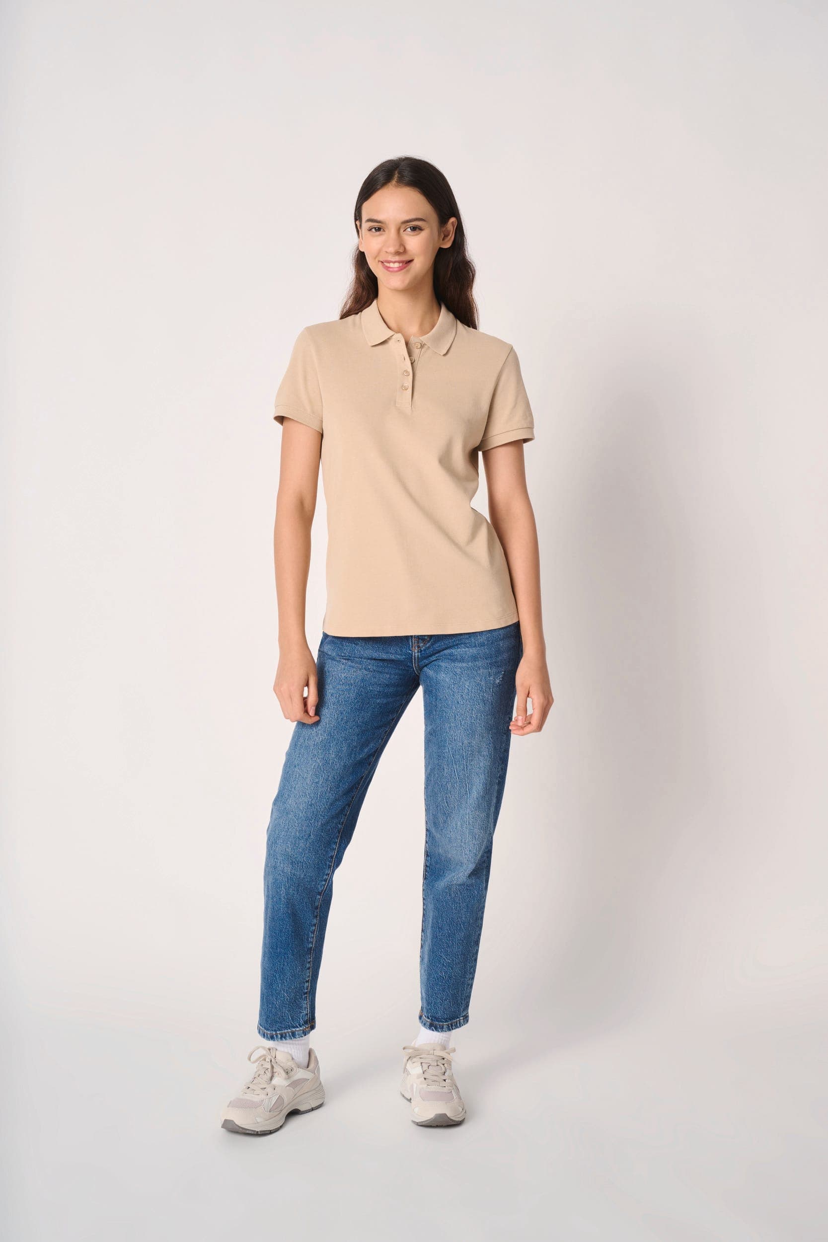 Polo piqué femme en situation